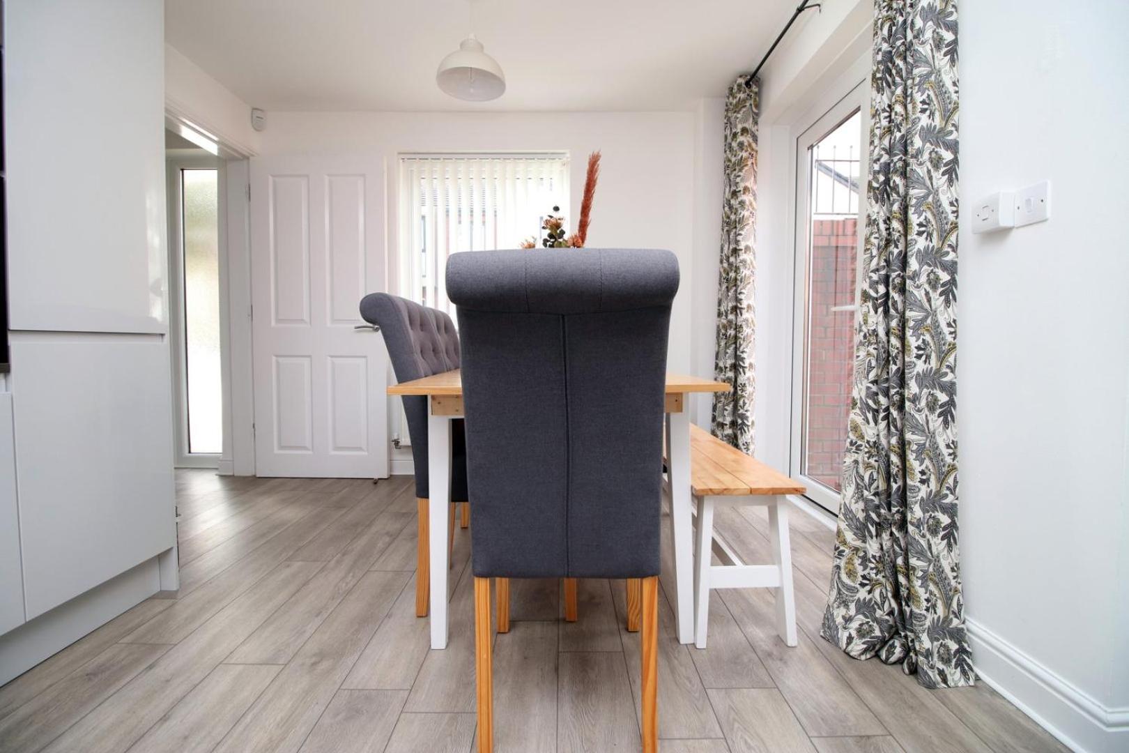 4BR Modern House | Free Parking | Cohost Partners view 4