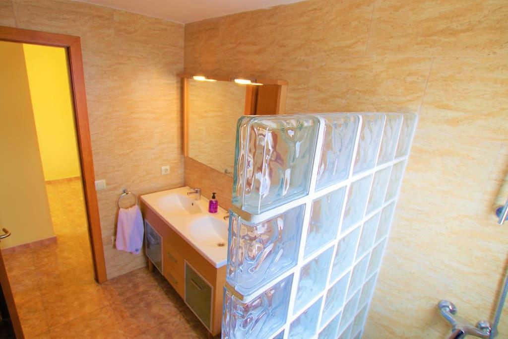 V&V LLORET-VILLA GALAXIA preciosa villa 6PAX con piscina privada view 2