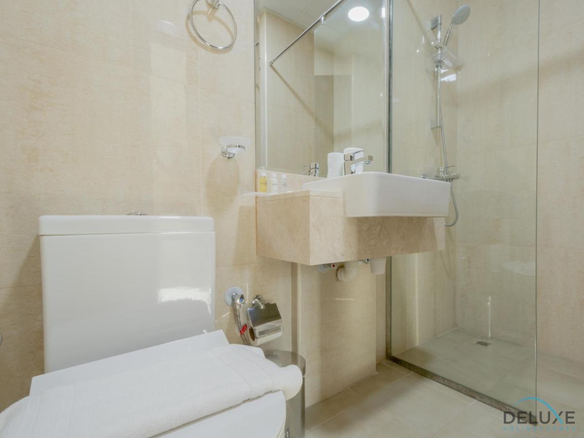 Snug 1BR at Binghatti Gateway Al Jadaf by Deluxe Holiday Homes