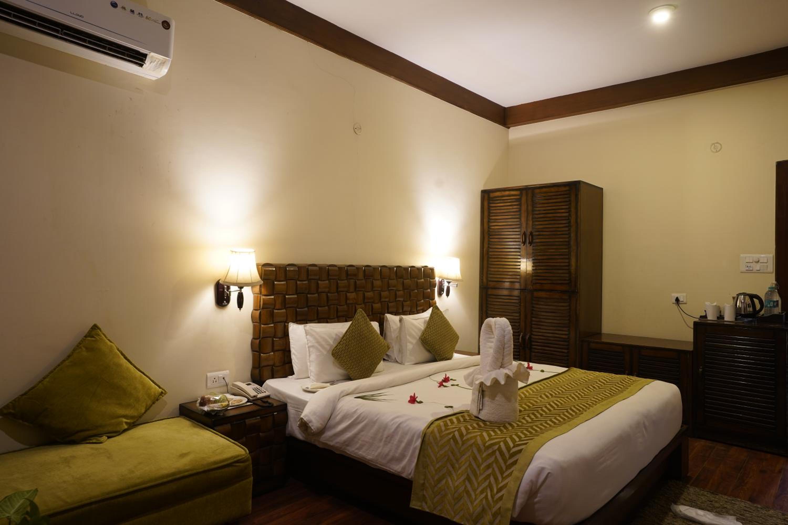 Alaya Resorts & Spa