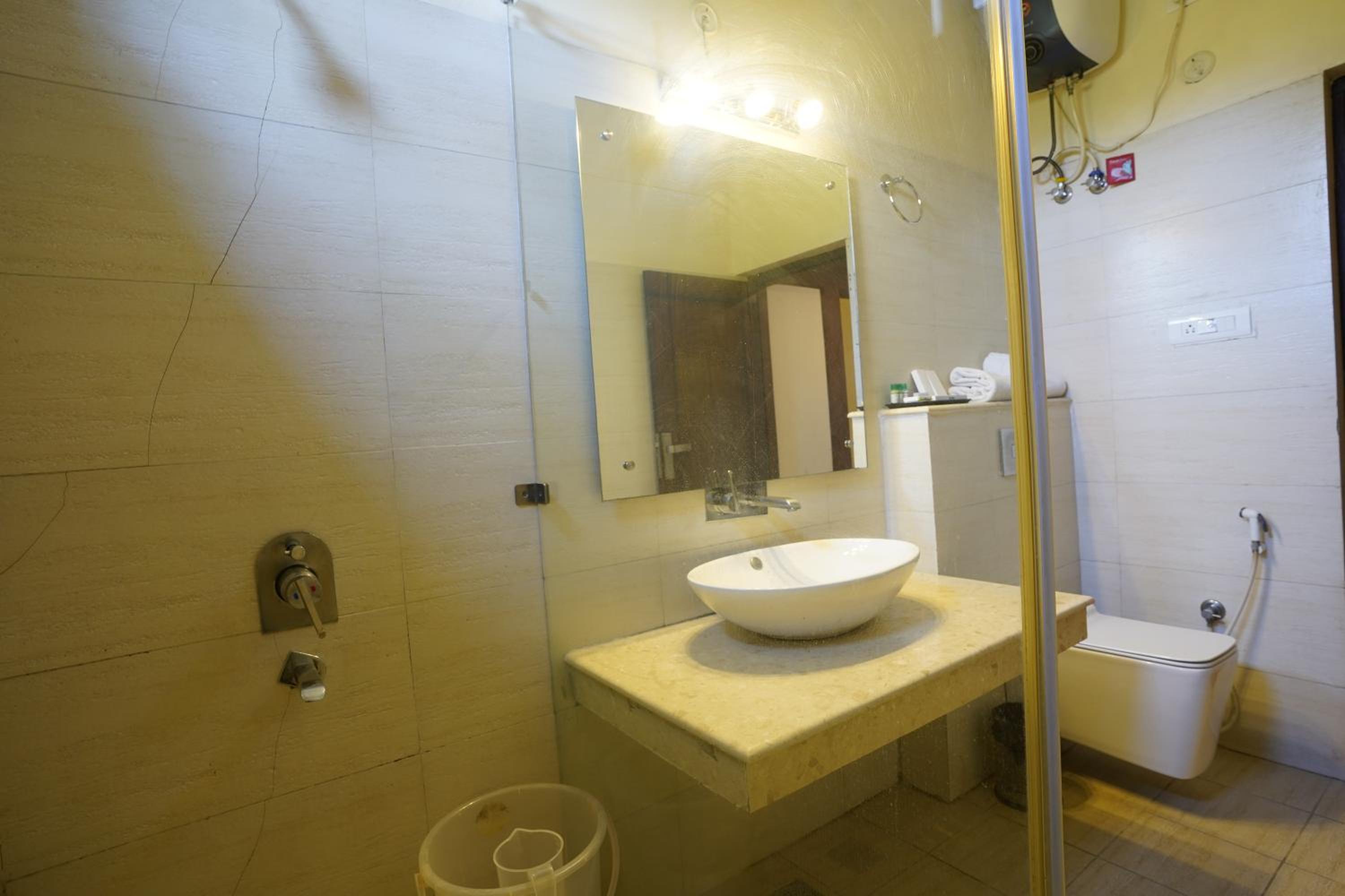 Alaya Resorts & Spa