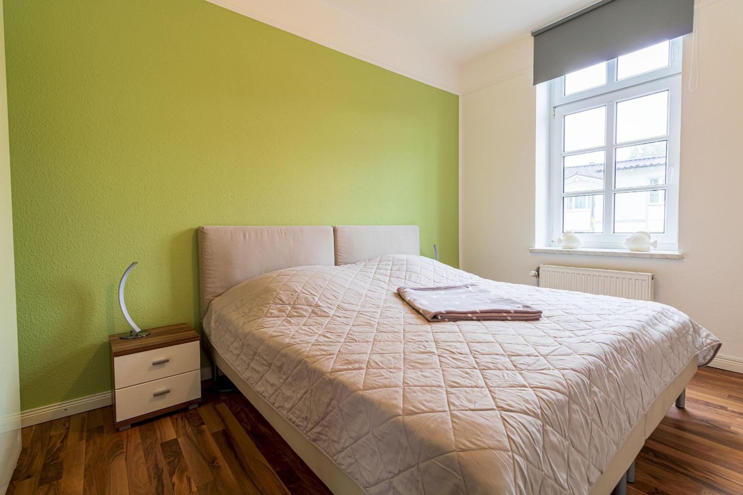 Haus Godewind Ferienwohnung 5 mit Balkon und Strandkorb