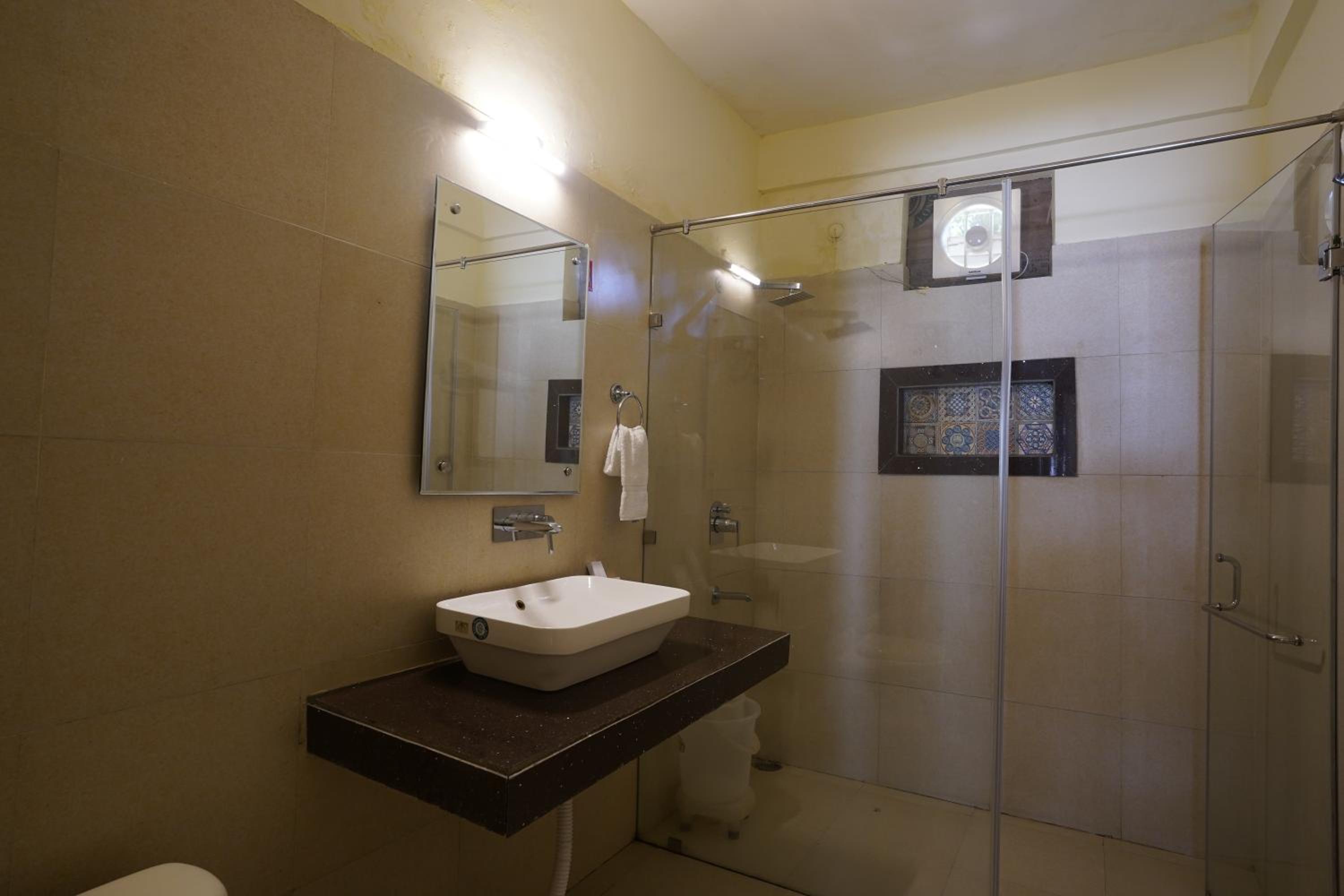 Alaya Resorts & Spa