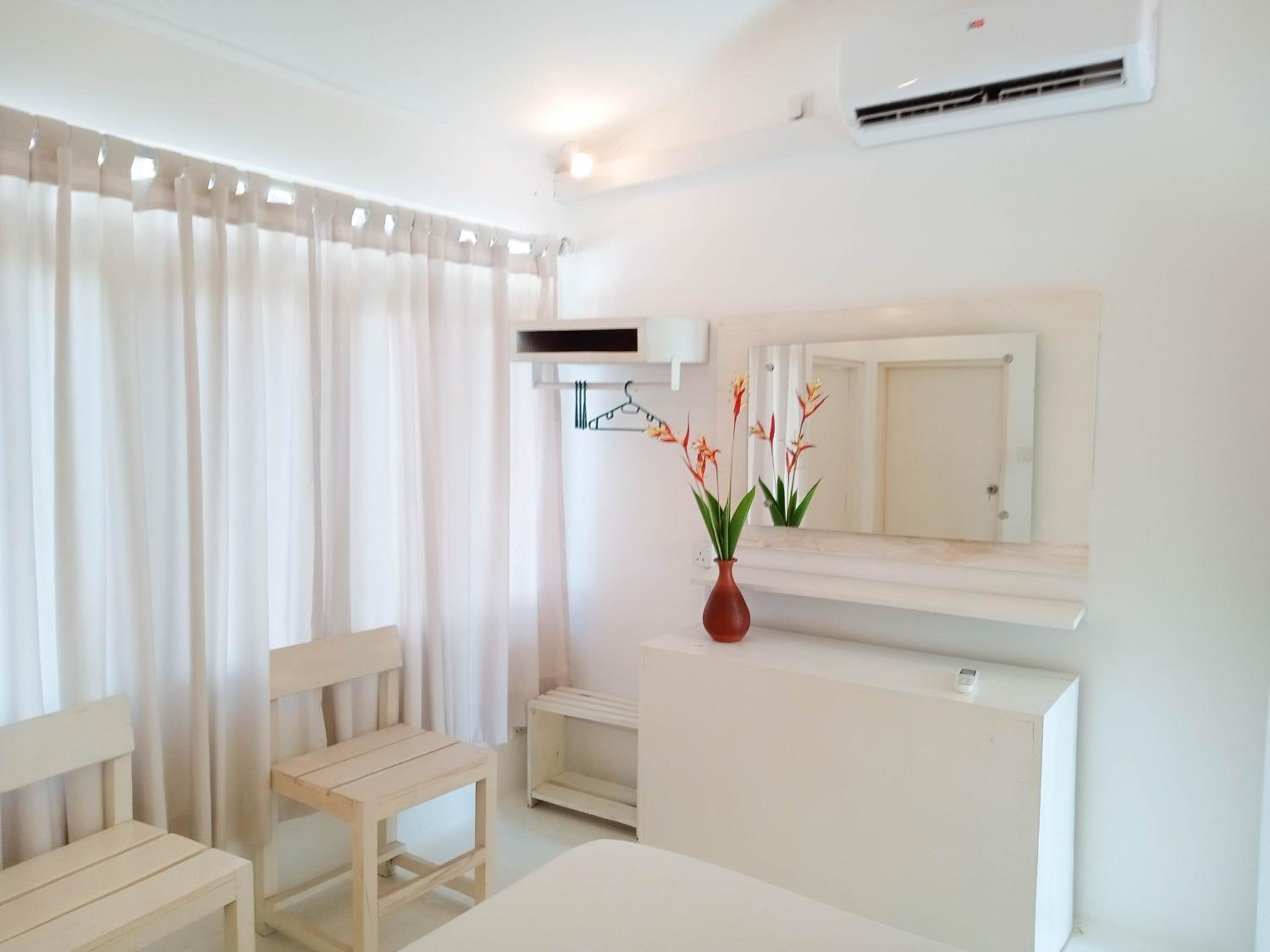 Cozzy White Villa view 3
