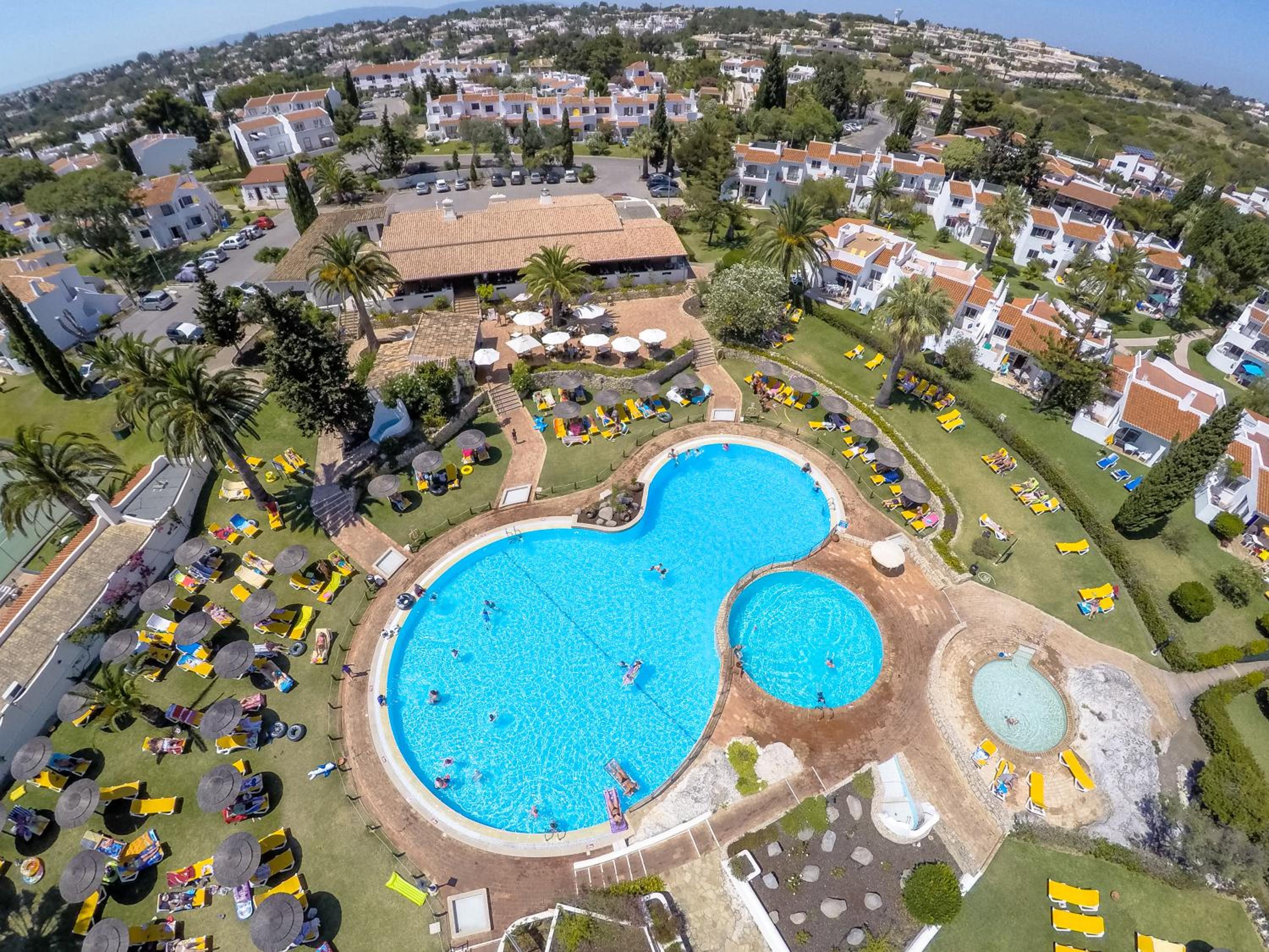 Carvoeiro Vacations - Rocha Brava Village Resort - Property Image 4