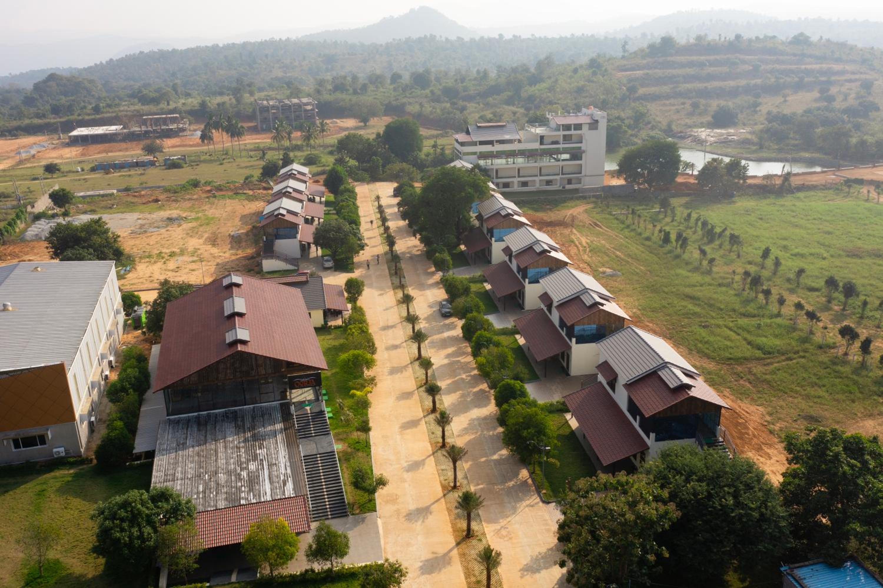 Lake Valley Resort and Spa Tirupati, 27 kms from Talakona Waterfall view 3