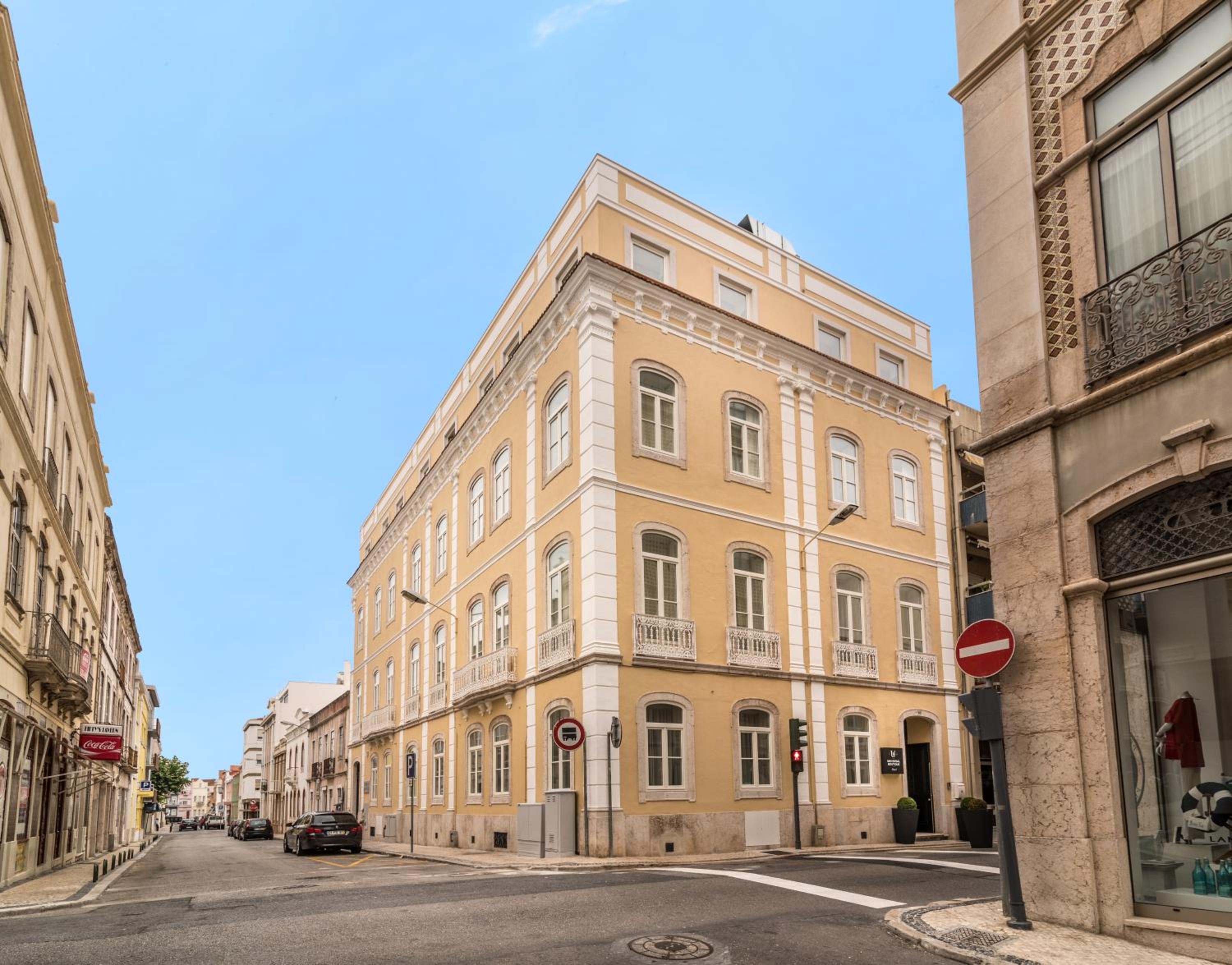 Hotel Universal Boutique Hotel - Image 1