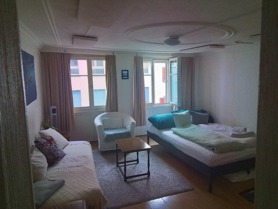 Photo 11