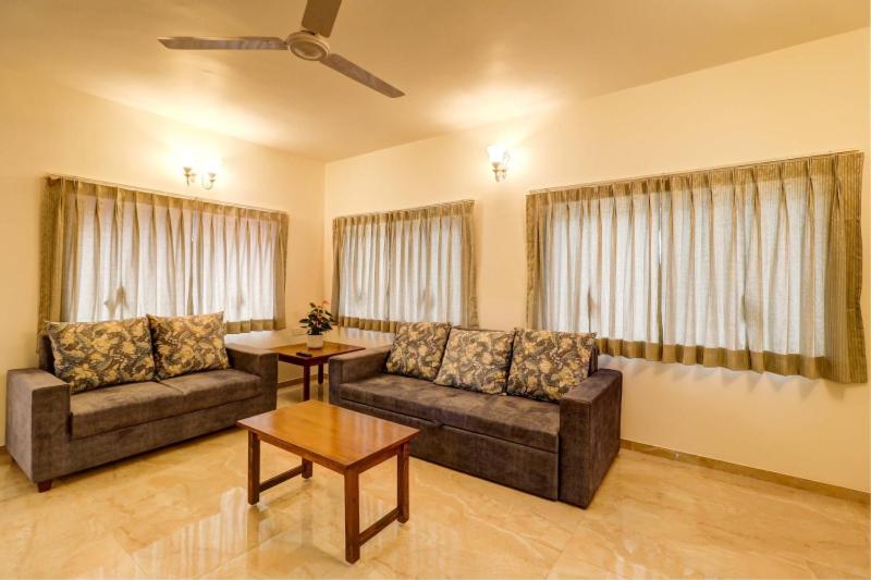 Esperanza Villas with Free Breakfast, Swimming Pool and Valley View