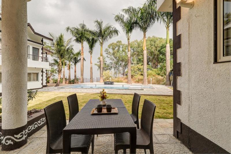 Esperanza Villas with Free Breakfast, Swimming Pool and Valley View