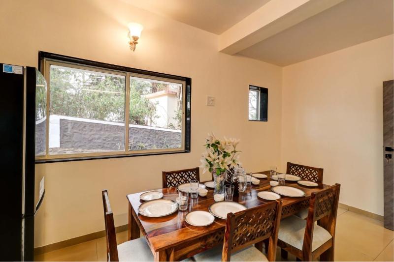 Esperanza Villas with Free Breakfast, Swimming Pool and Valley View