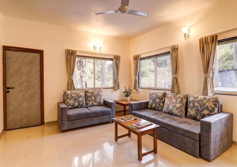 Esperanza Villas with Free Breakfast, Swimming Pool and Valley View