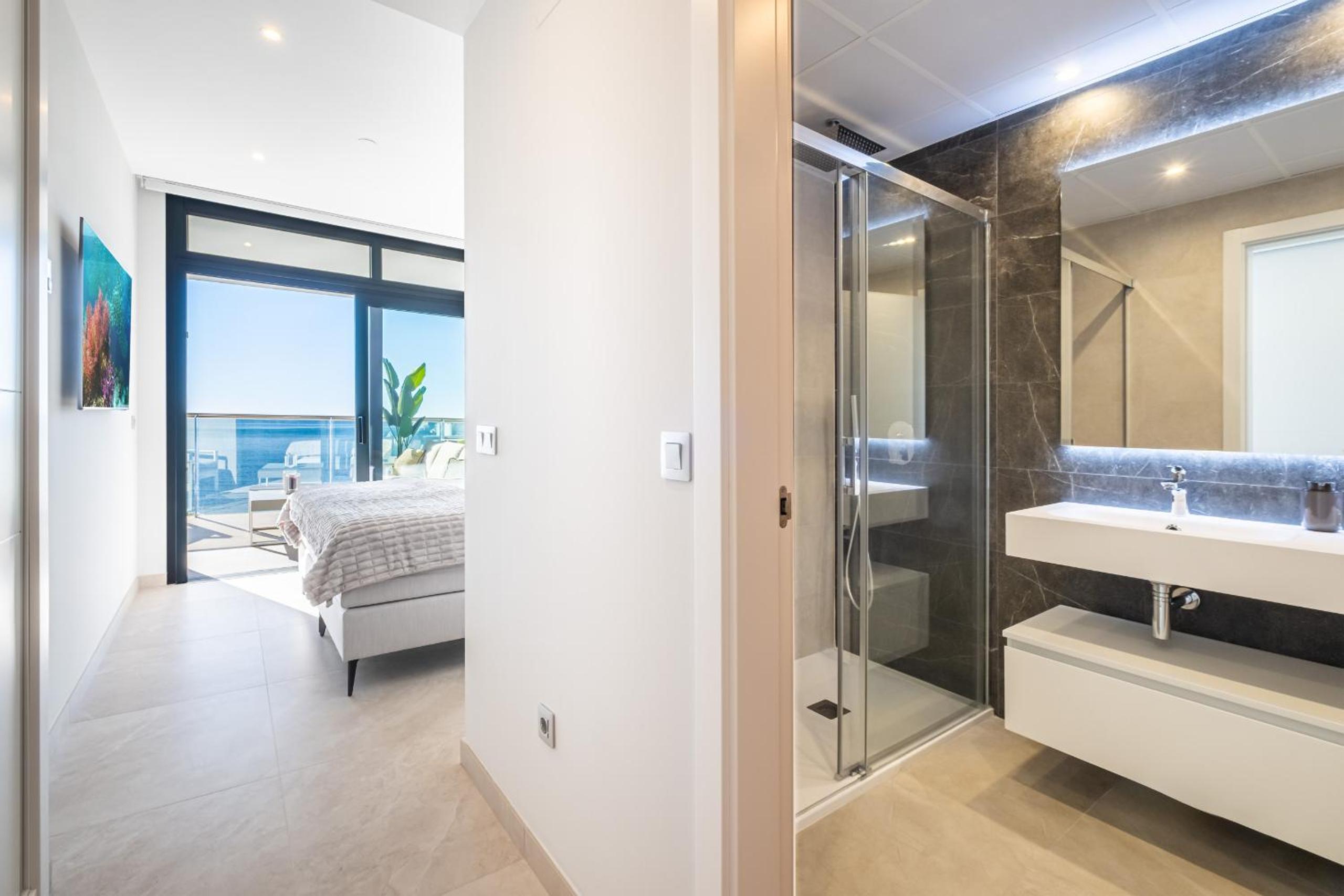Sunset Cliffs Deluxe Apartment 6133 Poniente Beach view 2