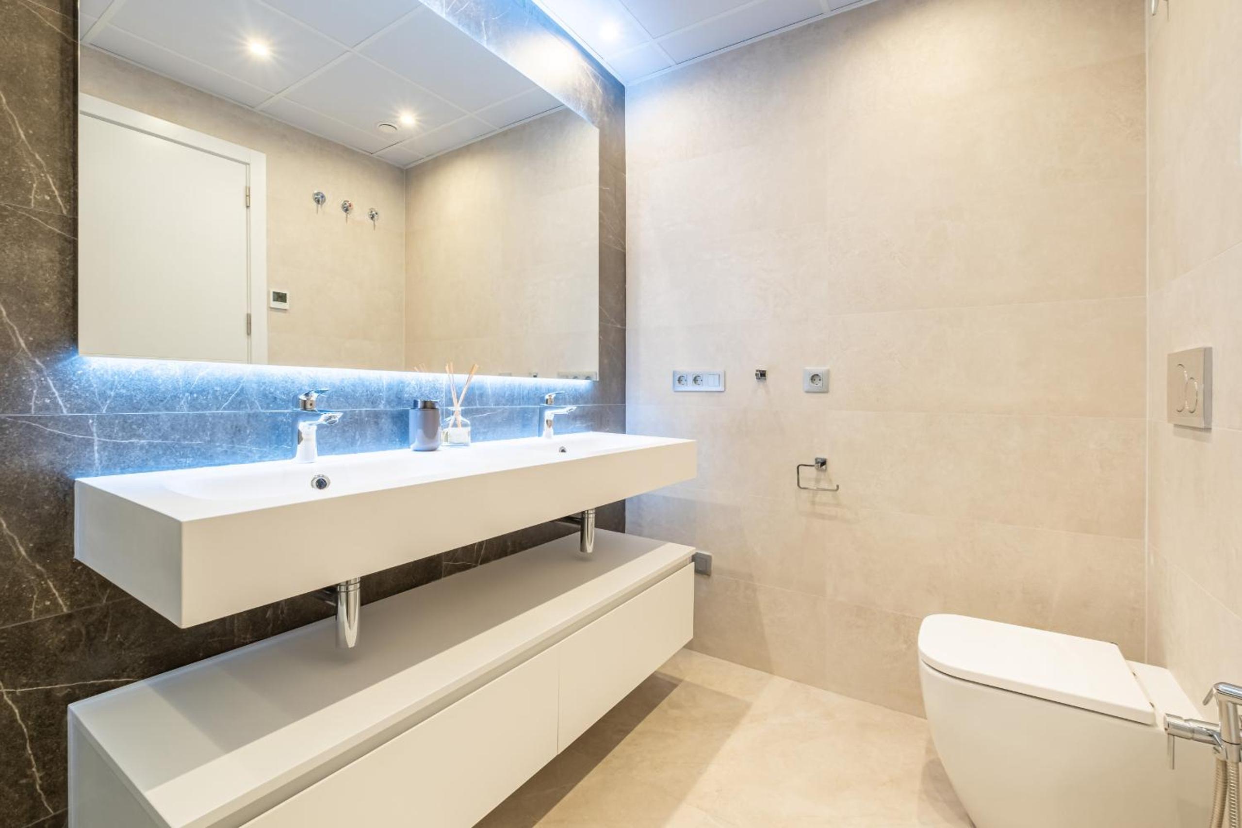 Sunset Cliffs Deluxe Apartment 6133 Poniente Beach view 4