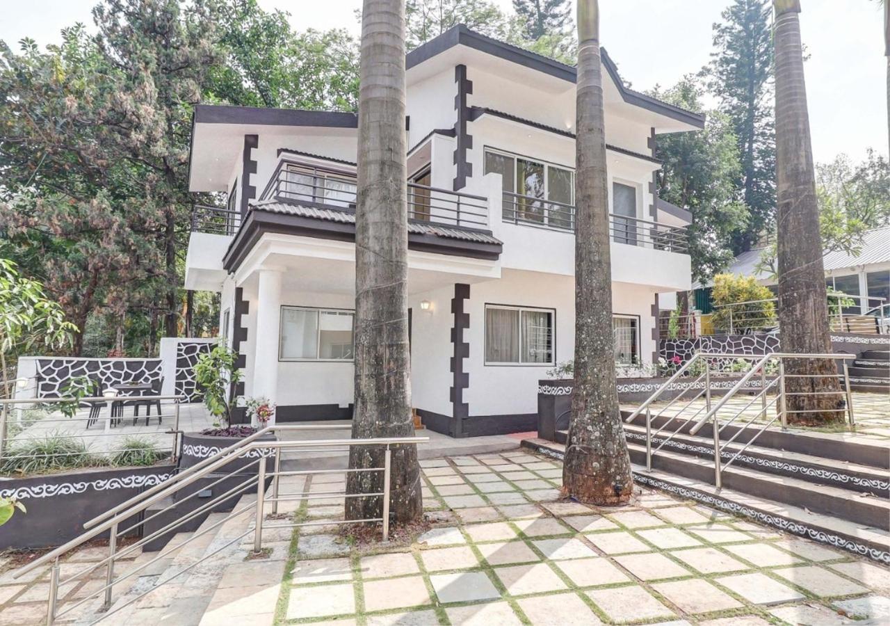 Esperanza Villas with Free Breakfast, Swimming Pool and Valley View