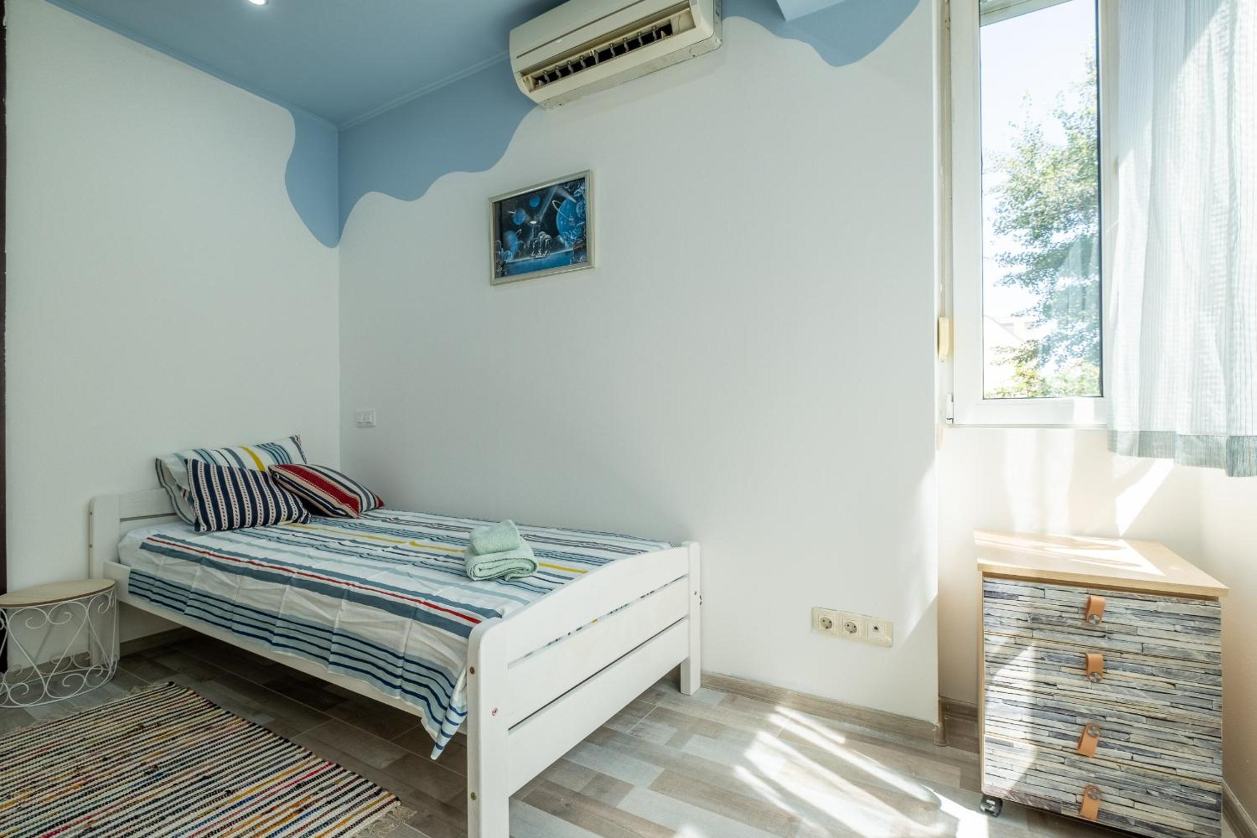 Family-friendly place steps from Mall of Sofia