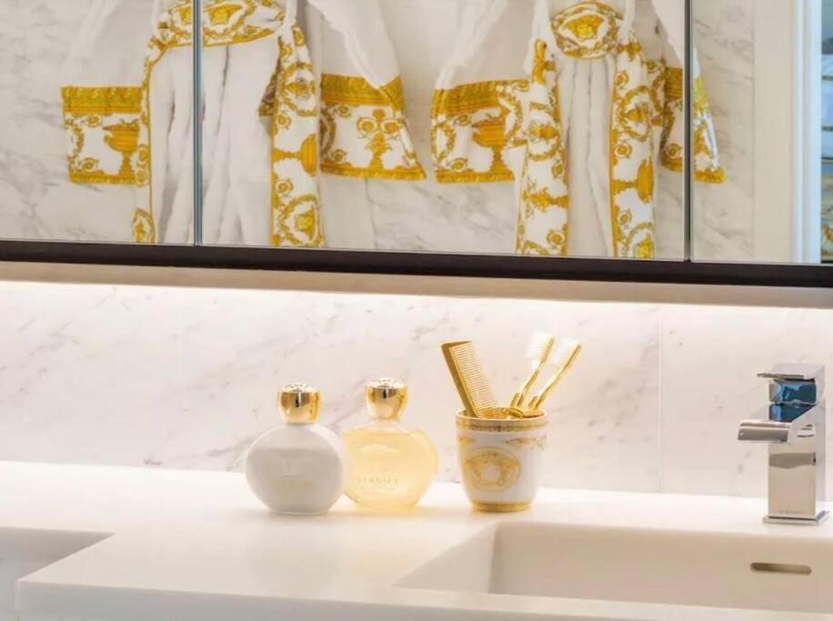 Quiet Luxury Escape for 6 in Covent Garden