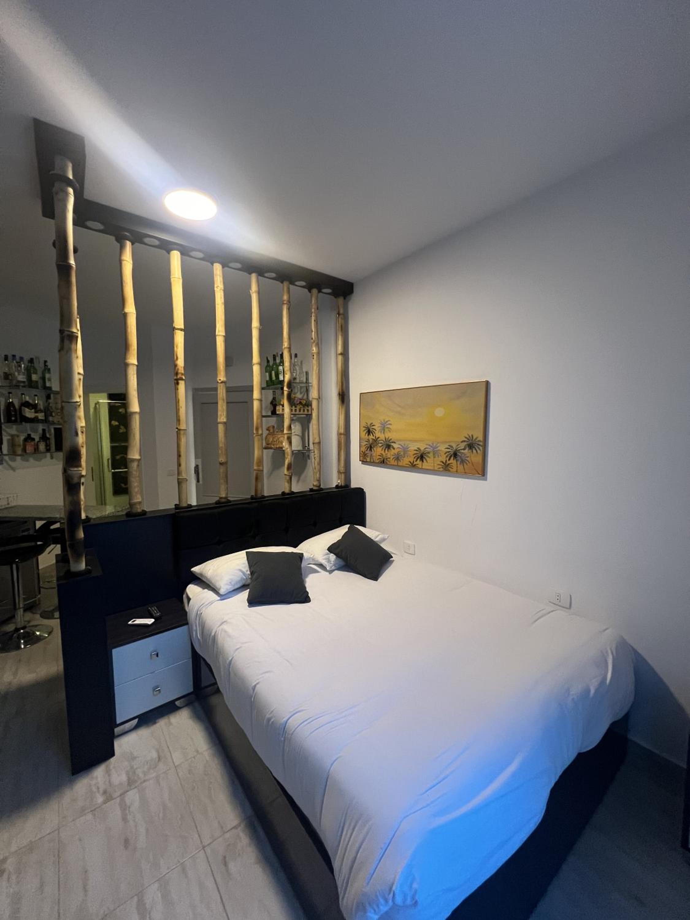 Aqua Palms Resort. Studio with private patio. C106 view 2
