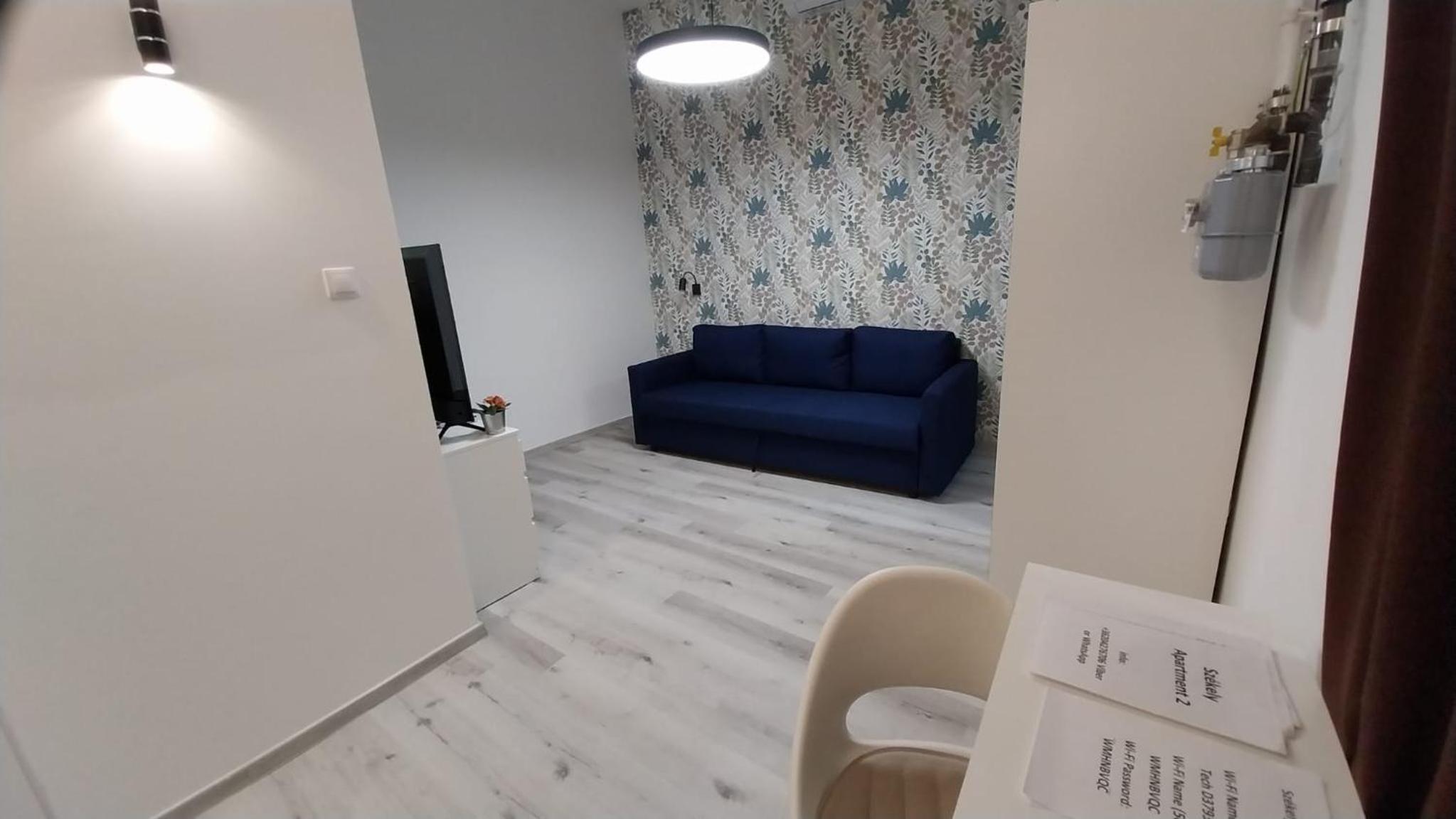 Székely Apartment near Deák Ferenc Square with FREE PARKING IN GARAGE MID TERM view 2