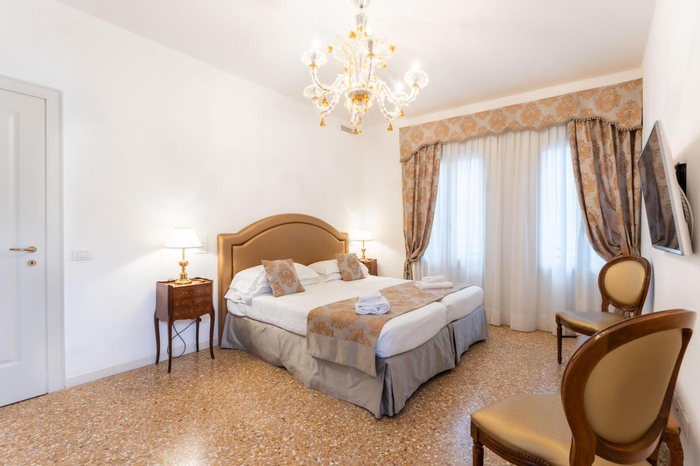 San Teodoro Palace - Luxury Apartments