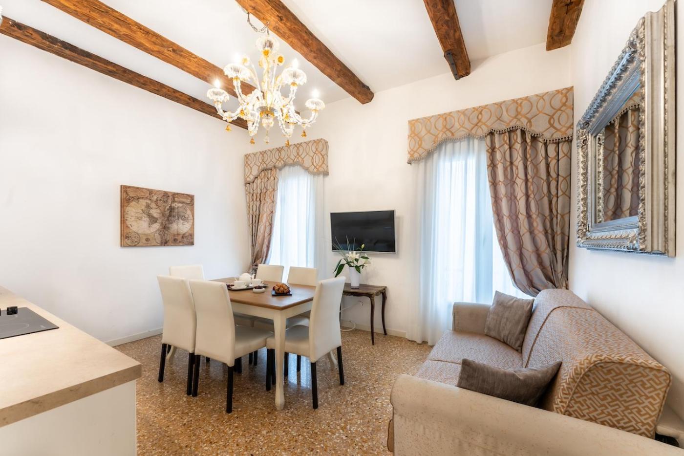San Teodoro Palace - Luxury Apartments