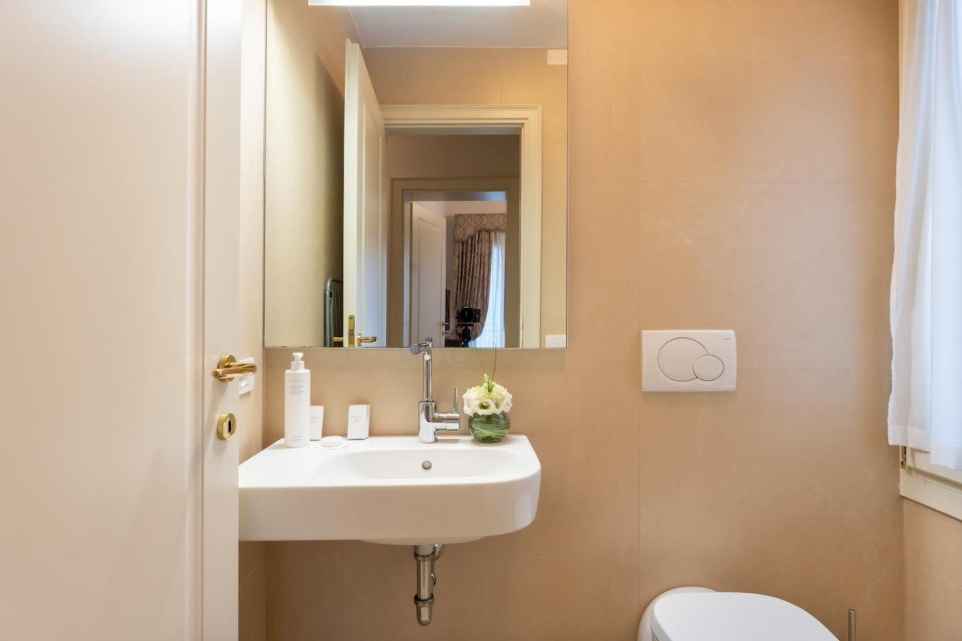 San Teodoro Palace - Luxury Apartments