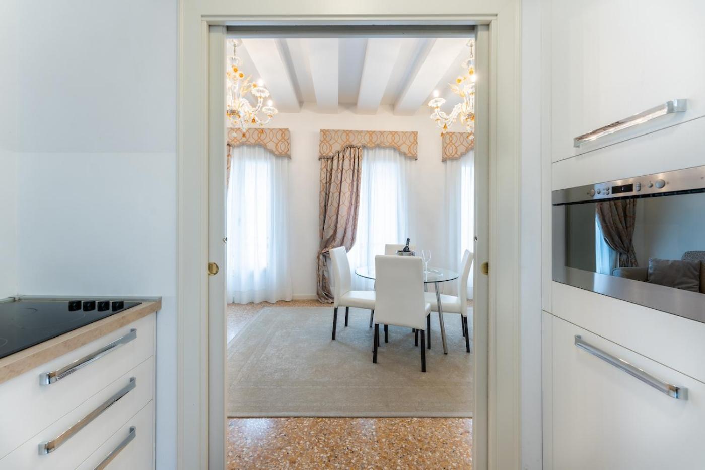San Teodoro Palace - Luxury Apartments