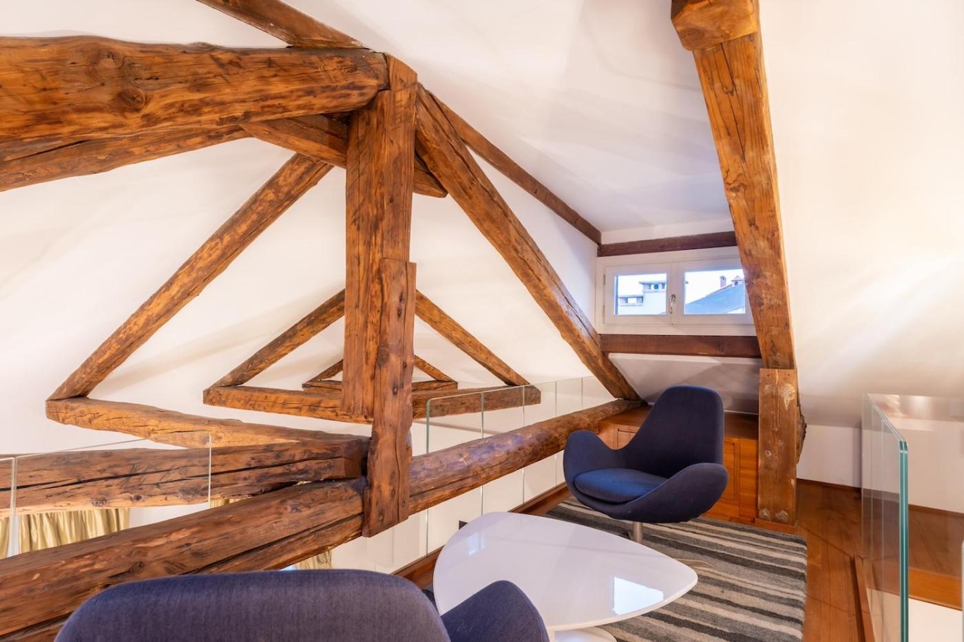 San Teodoro Palace - Luxury Apartments