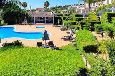 Almancil Vacations - Villa Magnolia The Crest 3 quartos piscina tenis - Property Image 2