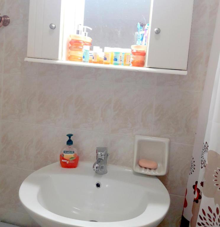 IOLI Apartment
