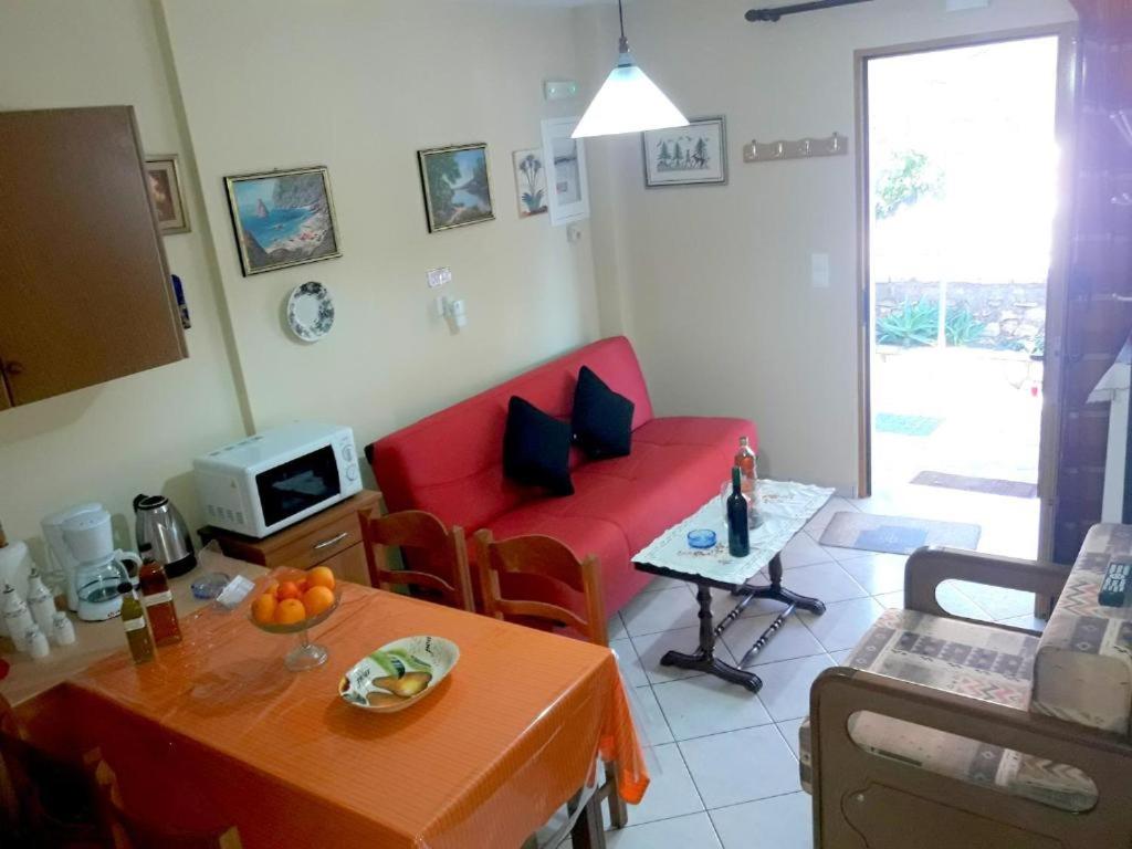 IOLI Apartment