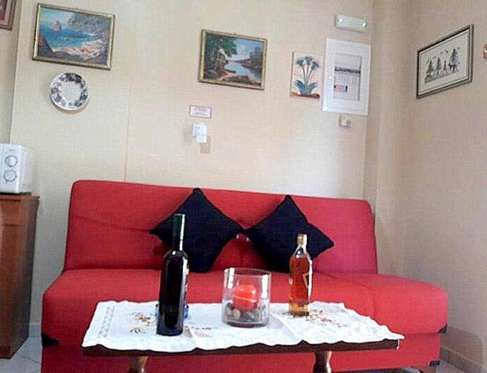 IOLI Apartment
