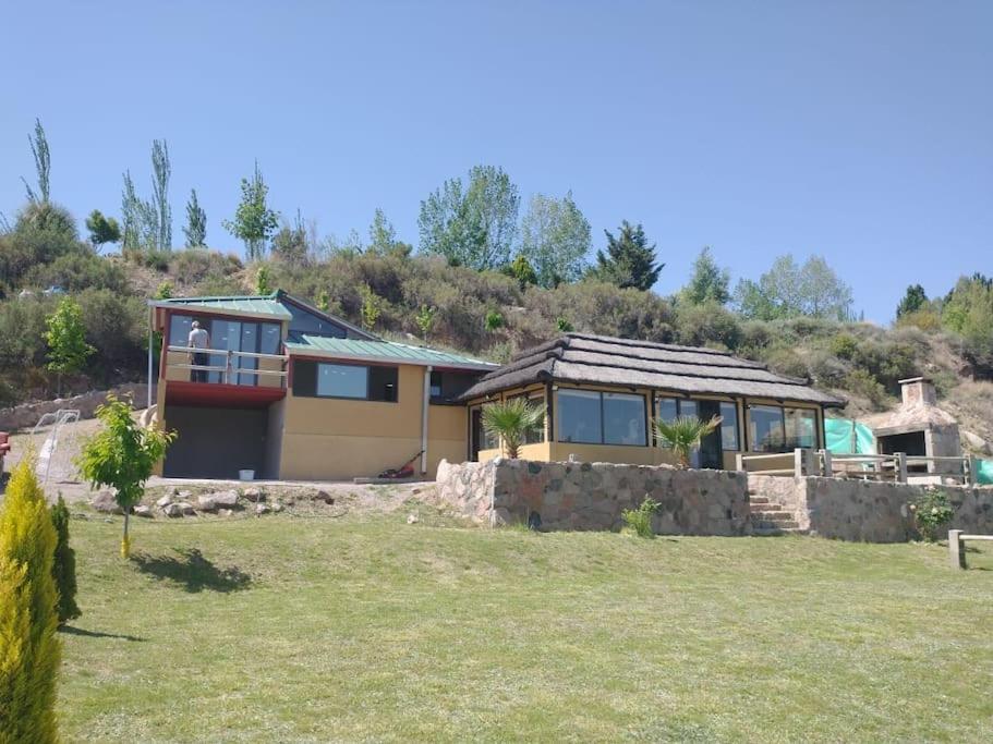 La Antonia, cabaña al pie de la montaña