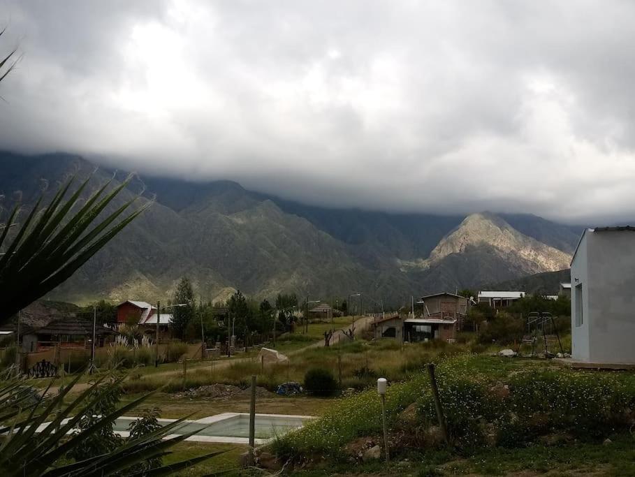 La Antonia, cabaña al pie de la montaña