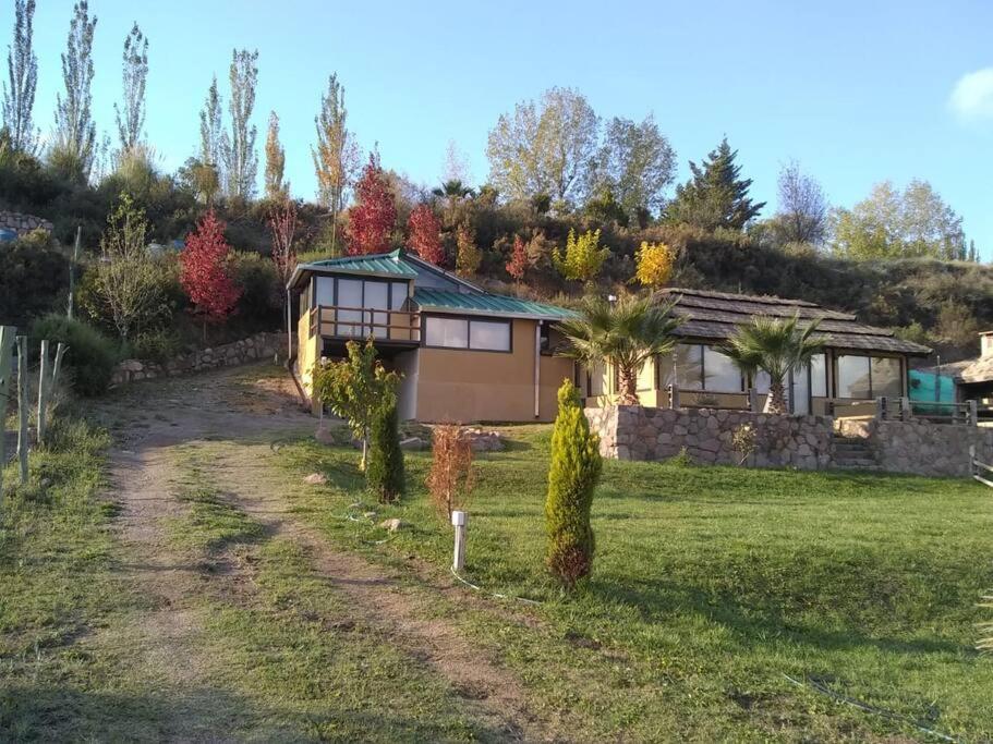 La Antonia, cabaña al pie de la montaña