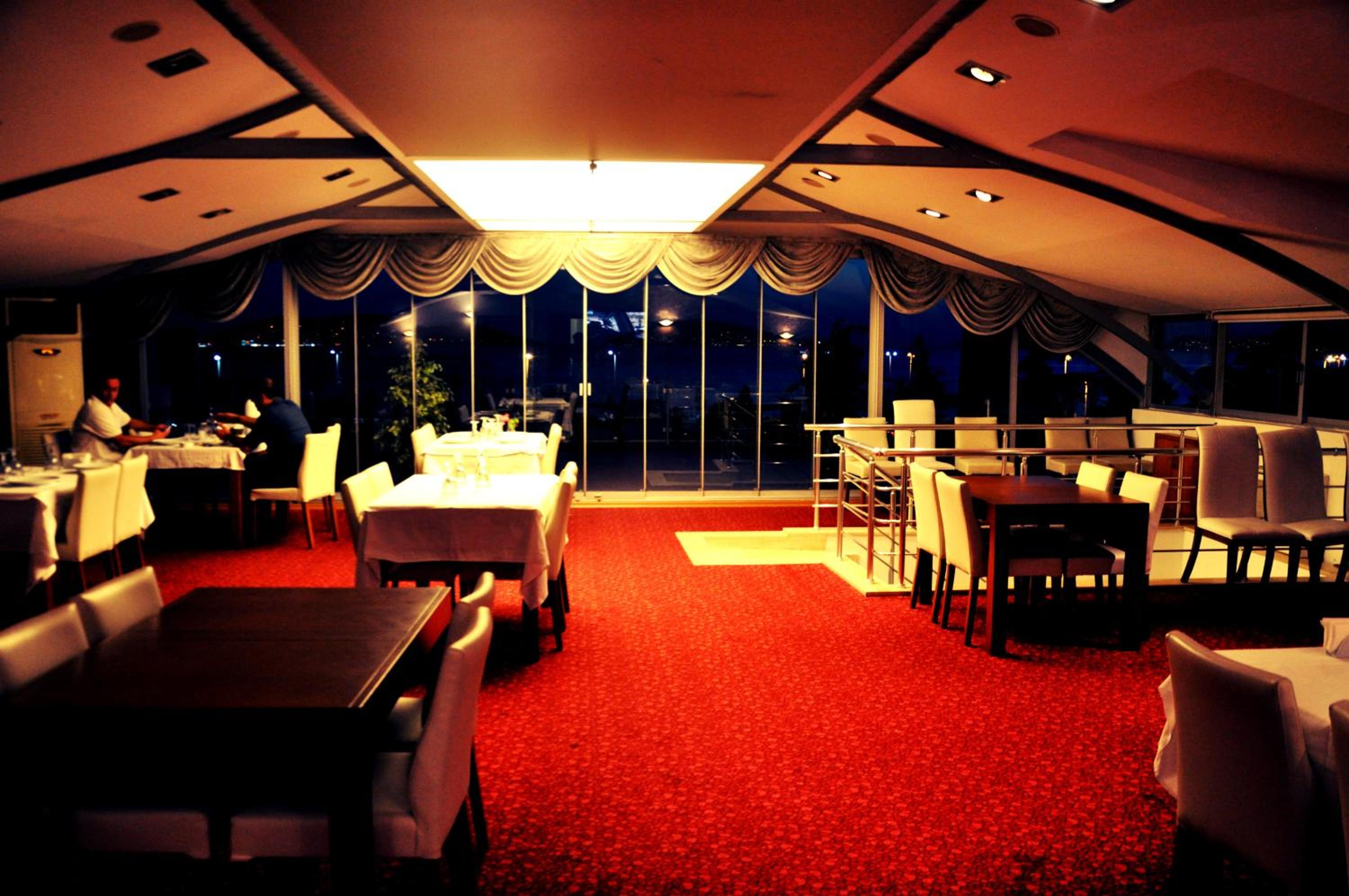 Island Otel - Image 10