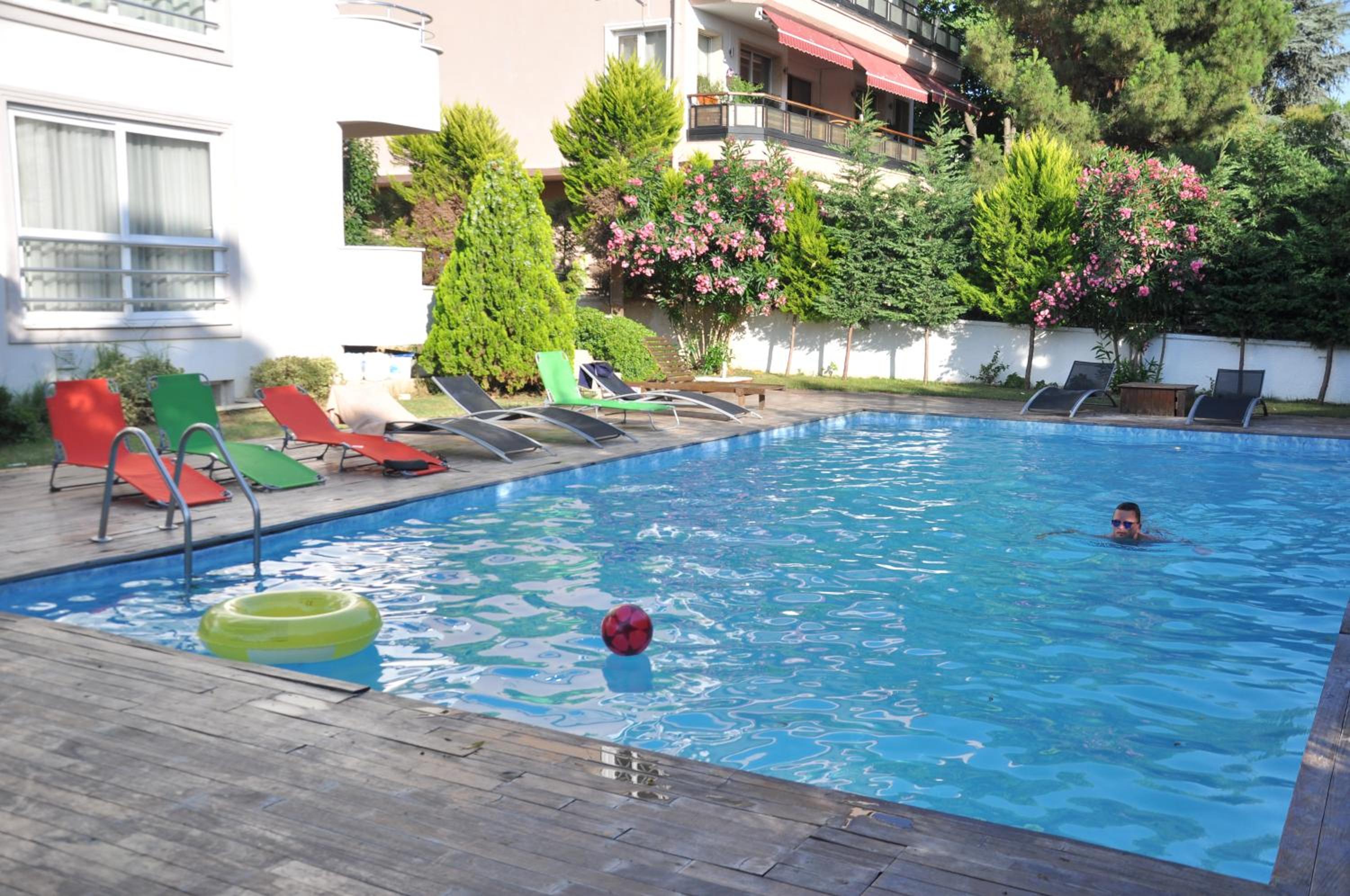 Island Otel - Image 33