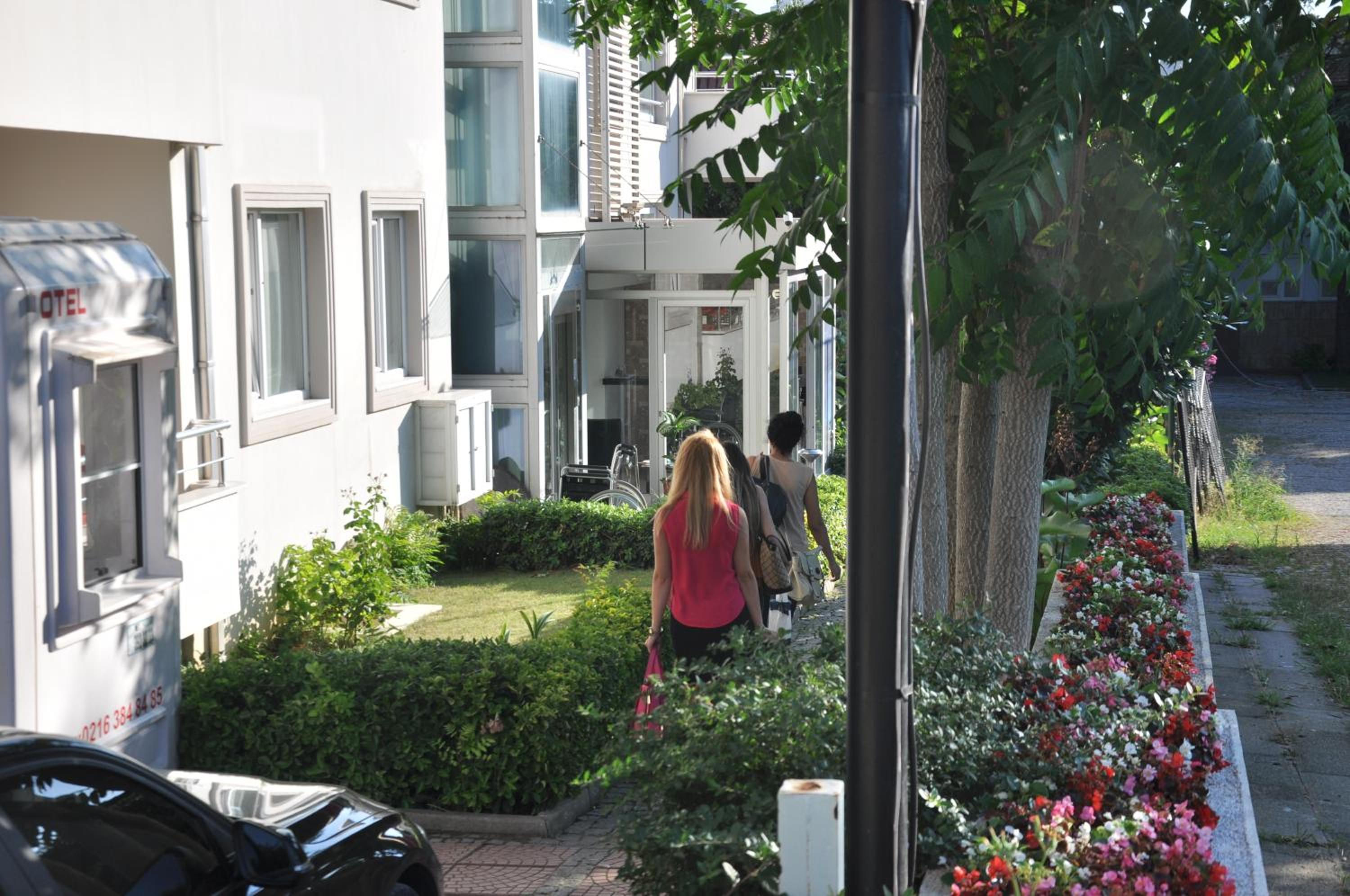 Island Otel - Image 68