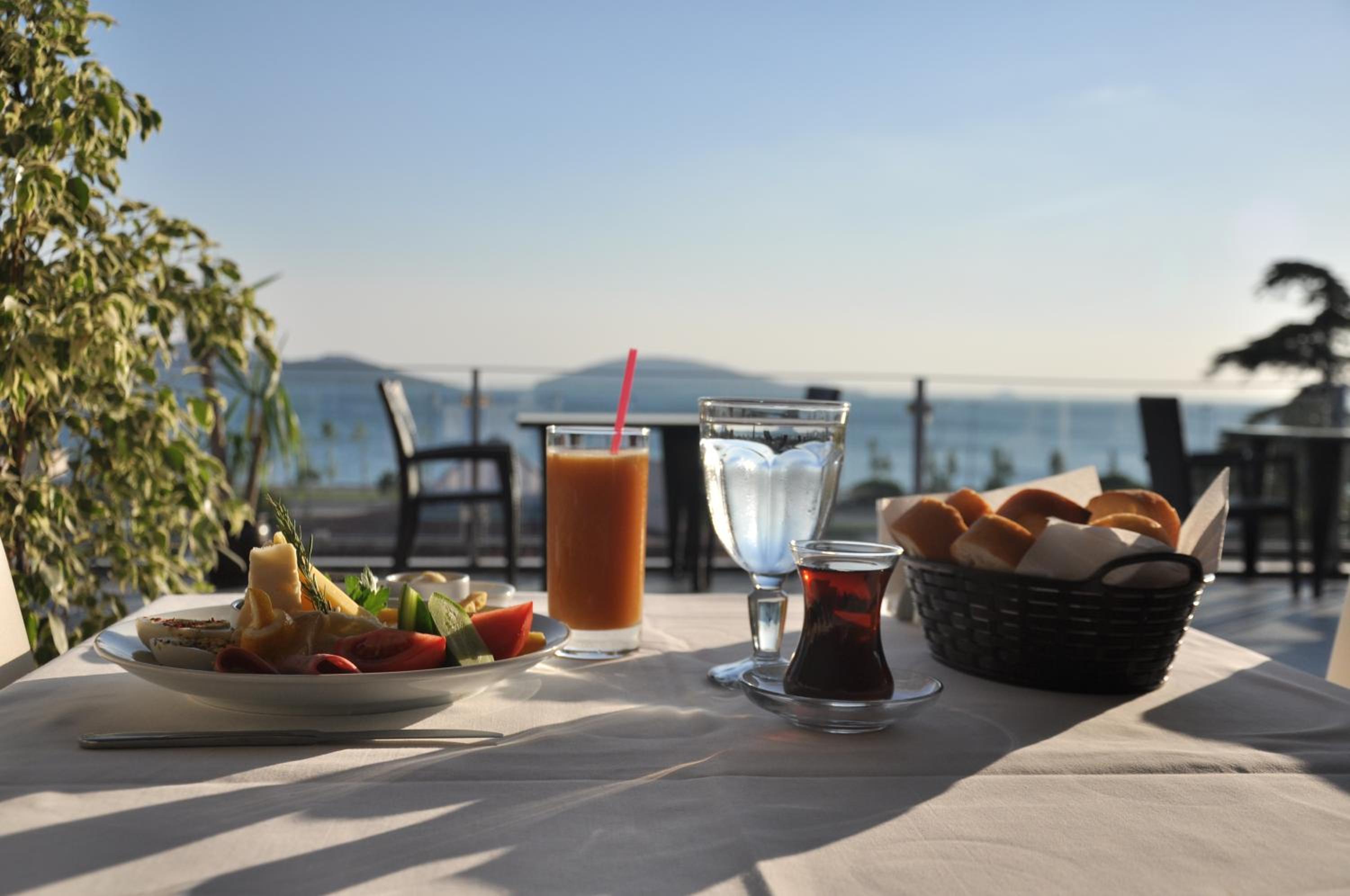 Island Otel - Image 57