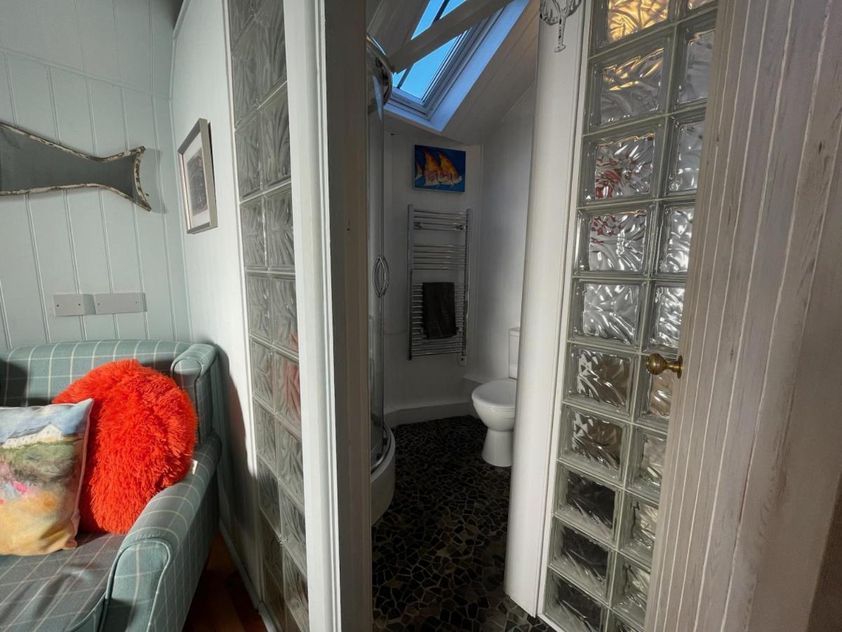 Sandown and Cillia Marys 4 bedroom 3 plus 1 view 5
