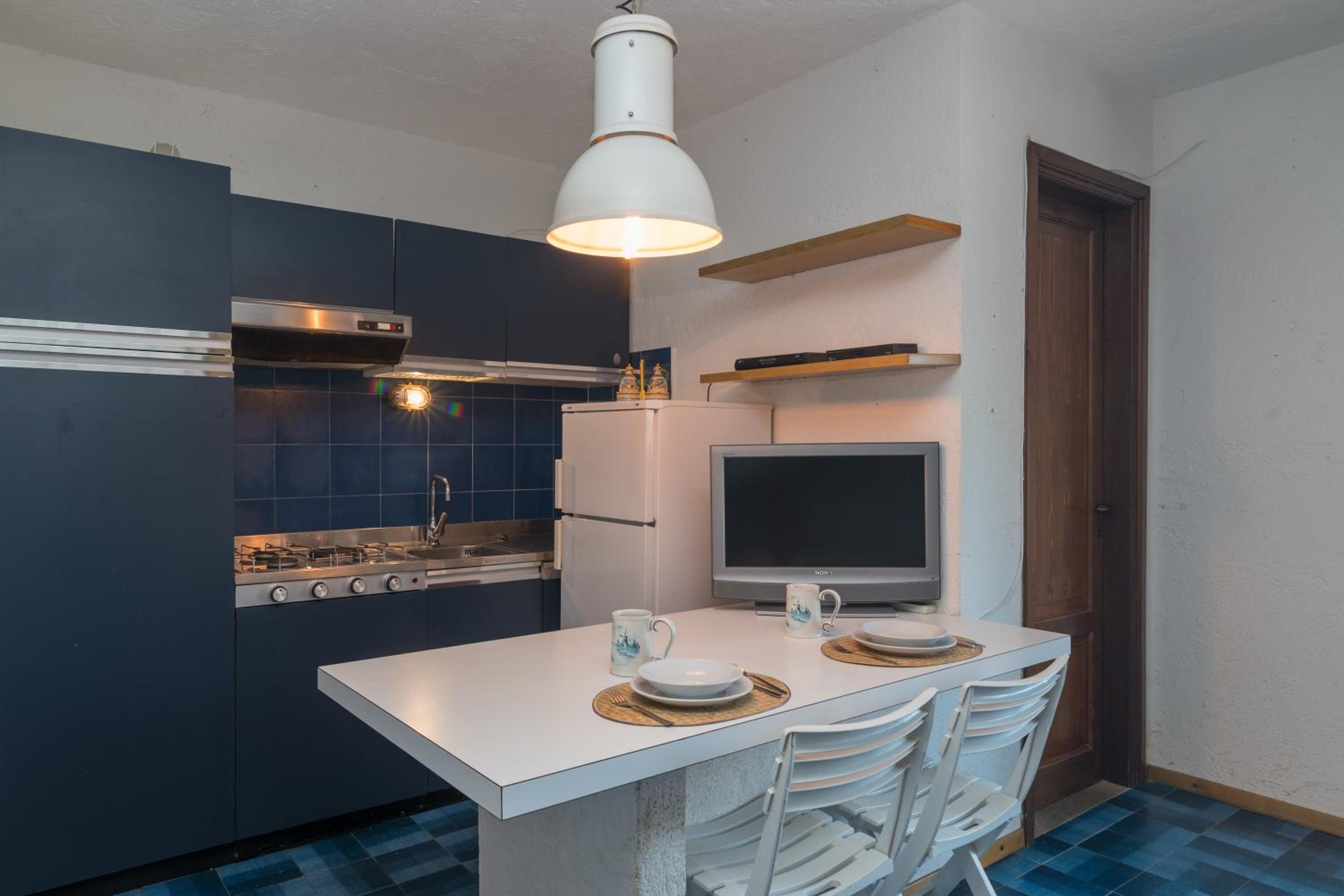 Piazzetta Mono Blu Mare - Happy Rentals view 3