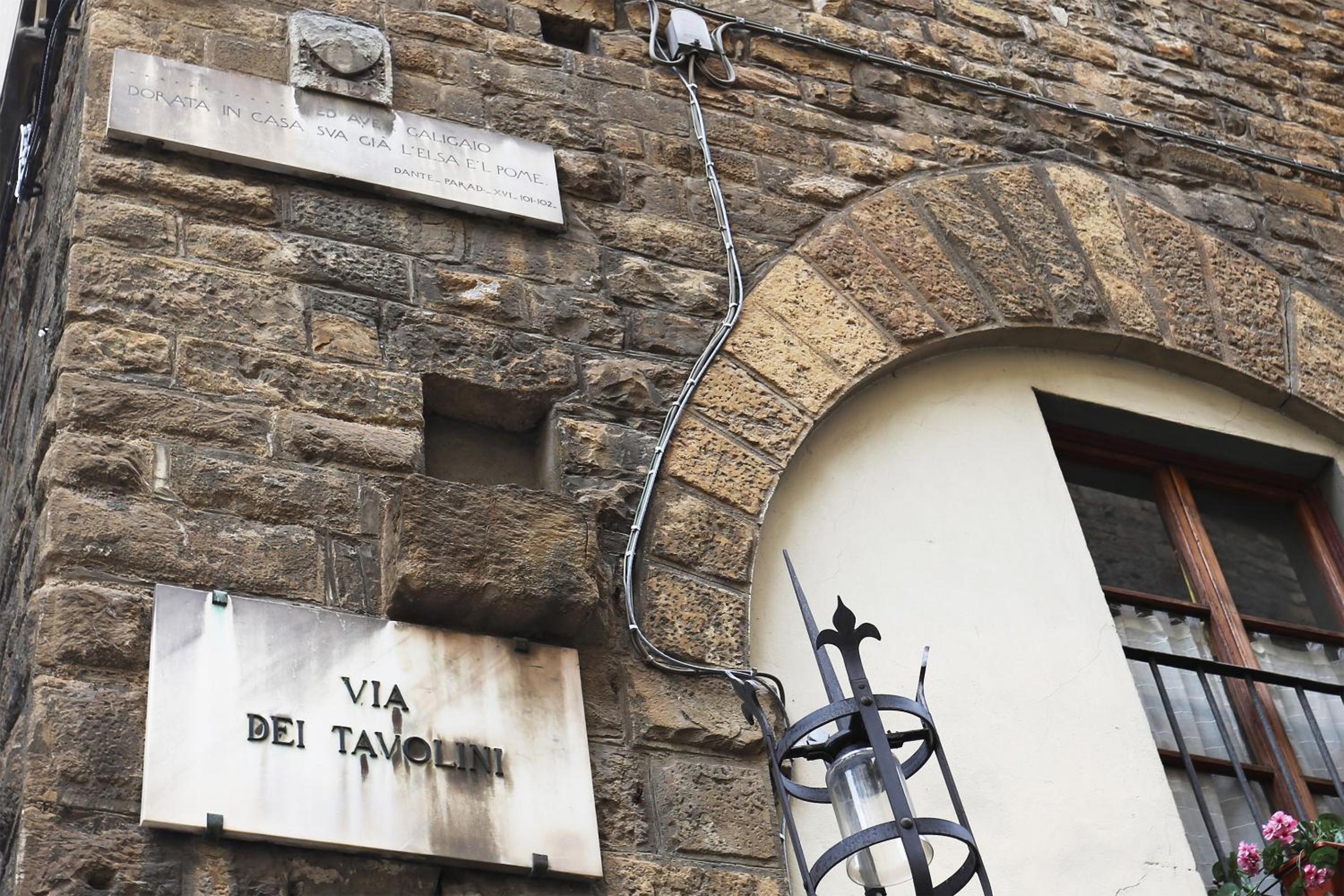 La Torre di Dante - Sweet Dreams in Florence