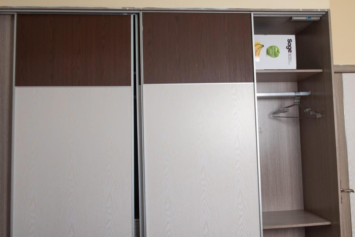 THE SMART TWO BEDROOM APARTMENT view 2