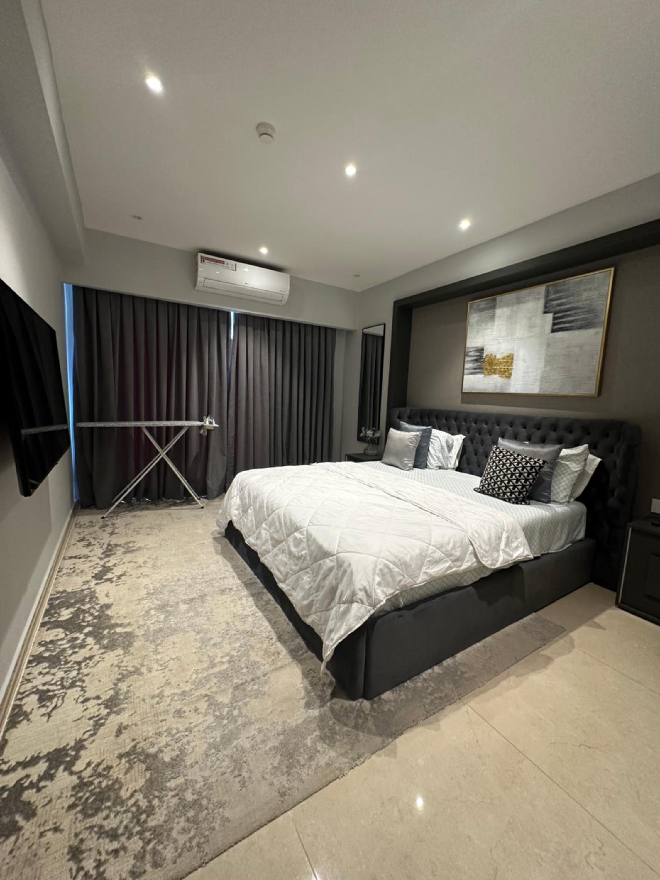 Solaris One-Bed Bliss view 5