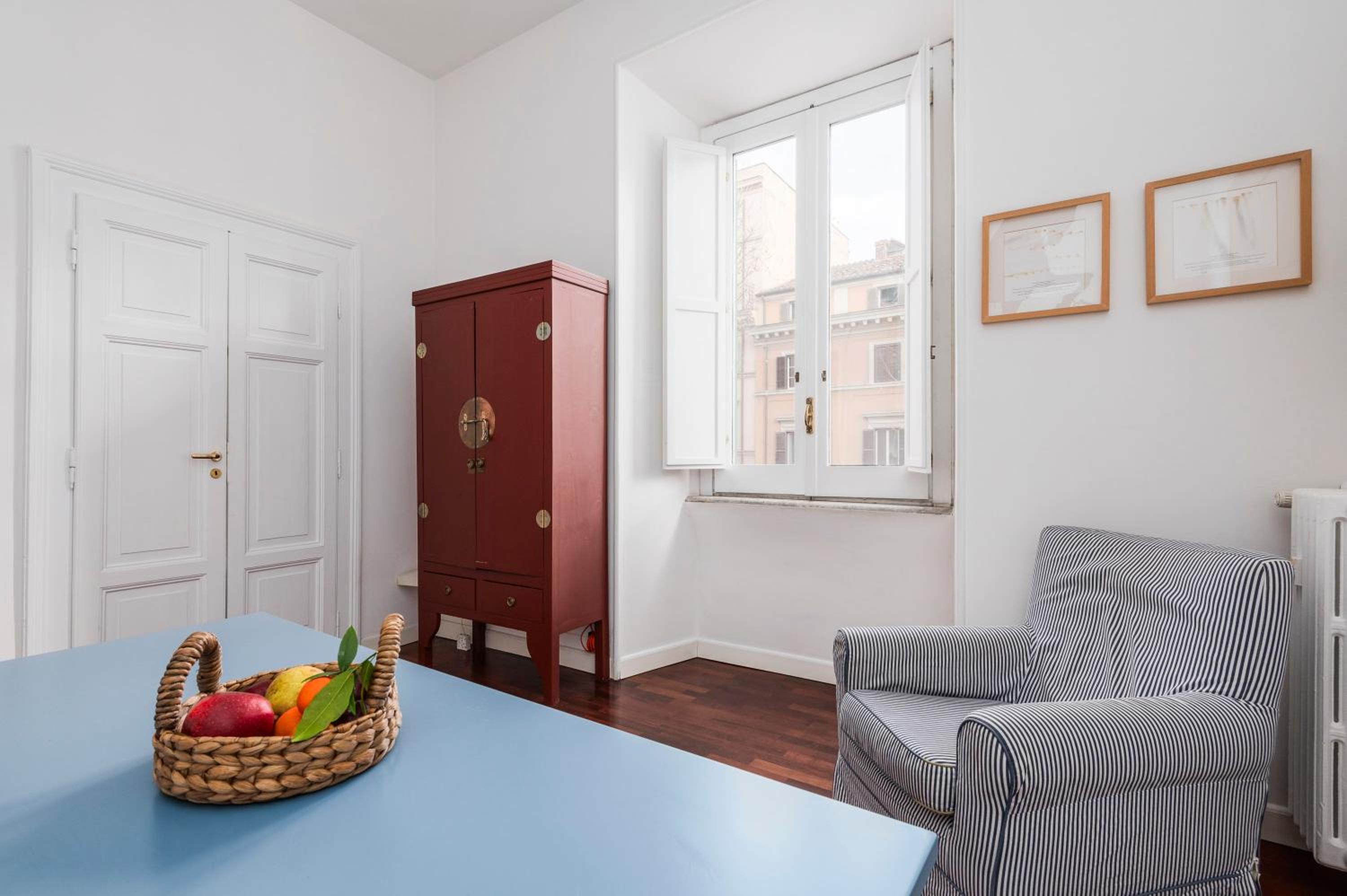Colosseum Home-ZENO 32
