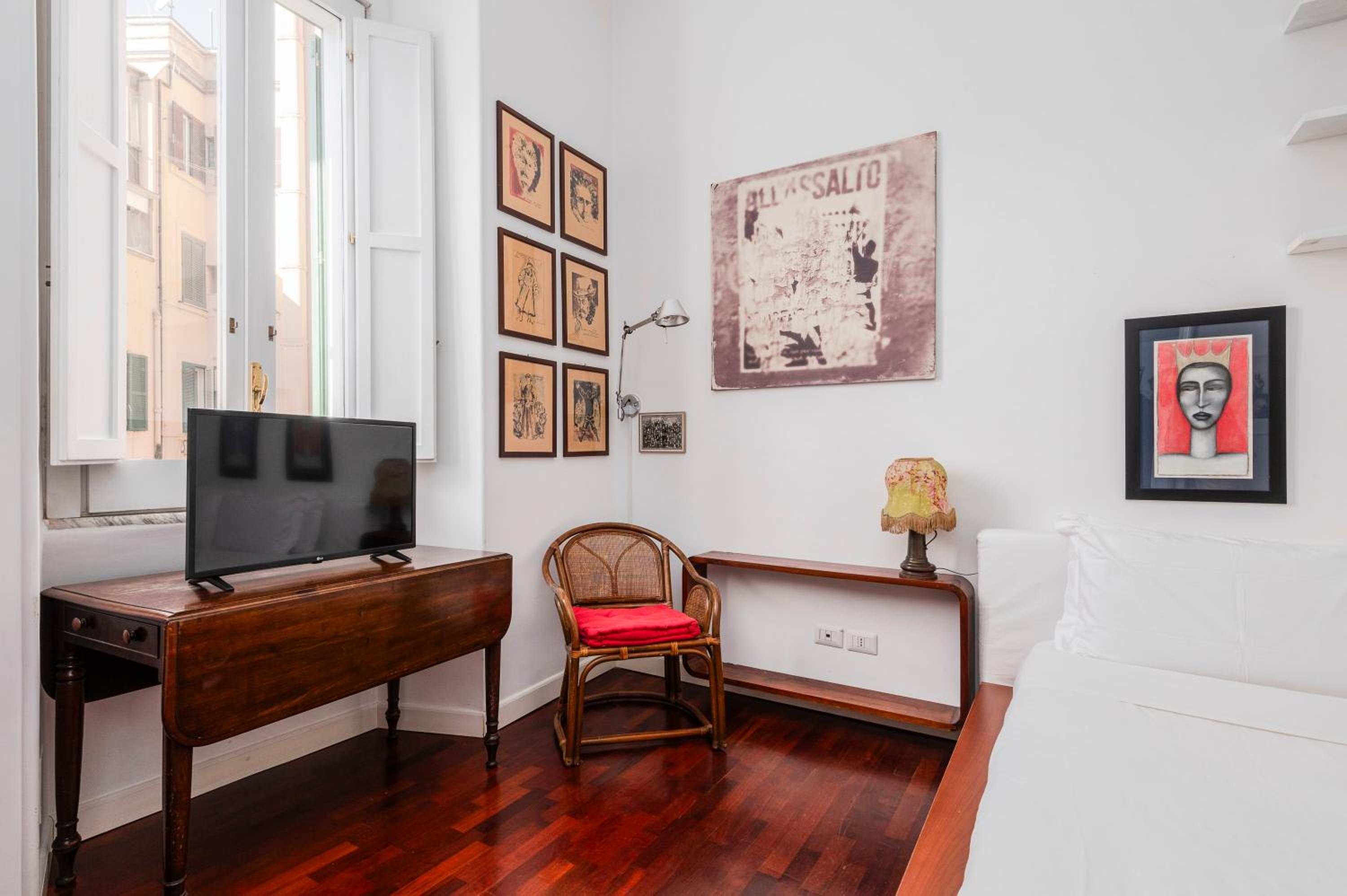 Colosseum Home-ZENO 32