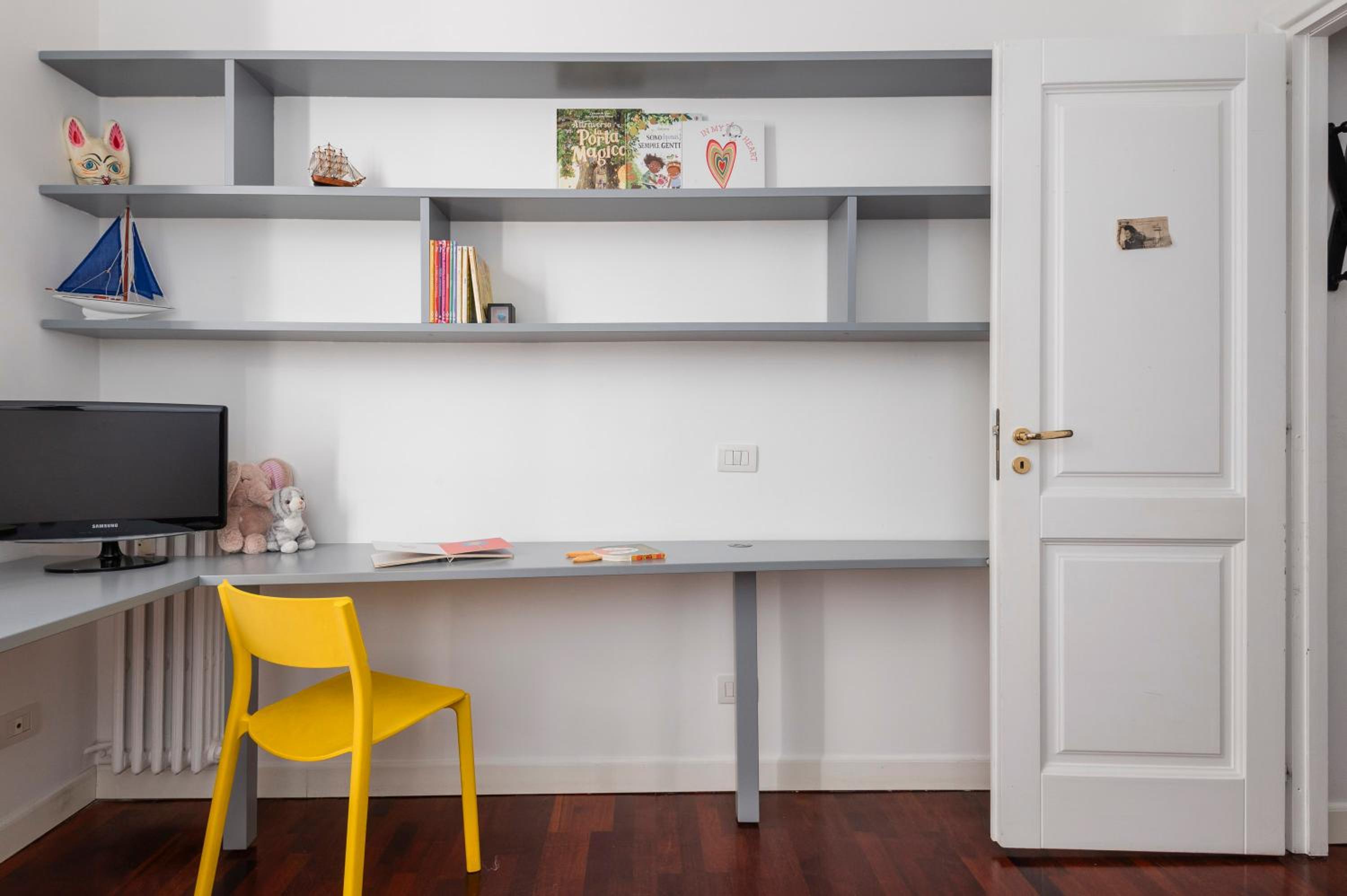 Colosseum Home-ZENO 32