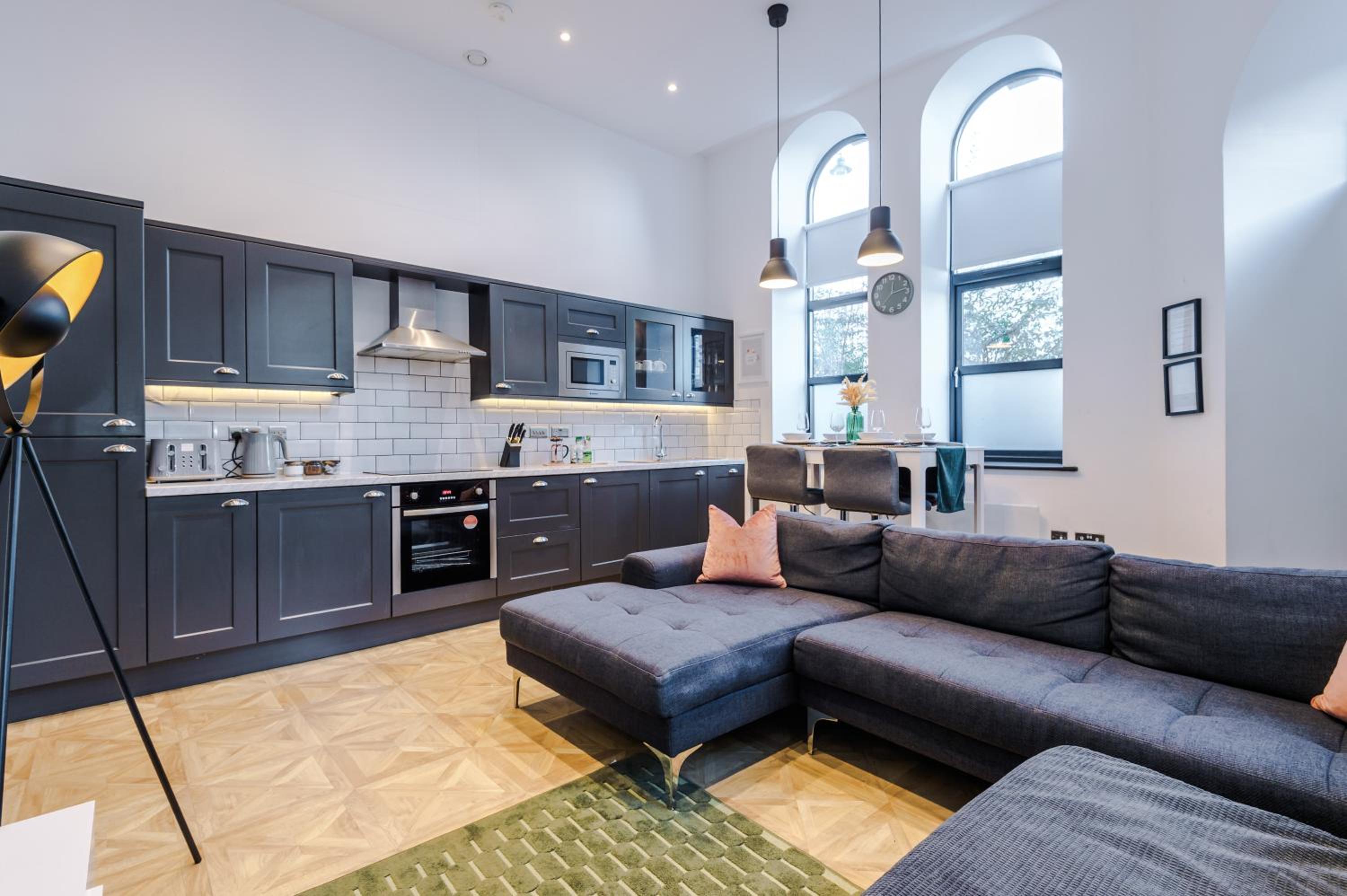 2025 Traveler Award Winner - Gorgeous Central Flat in Leeds Ideal for Long Stay