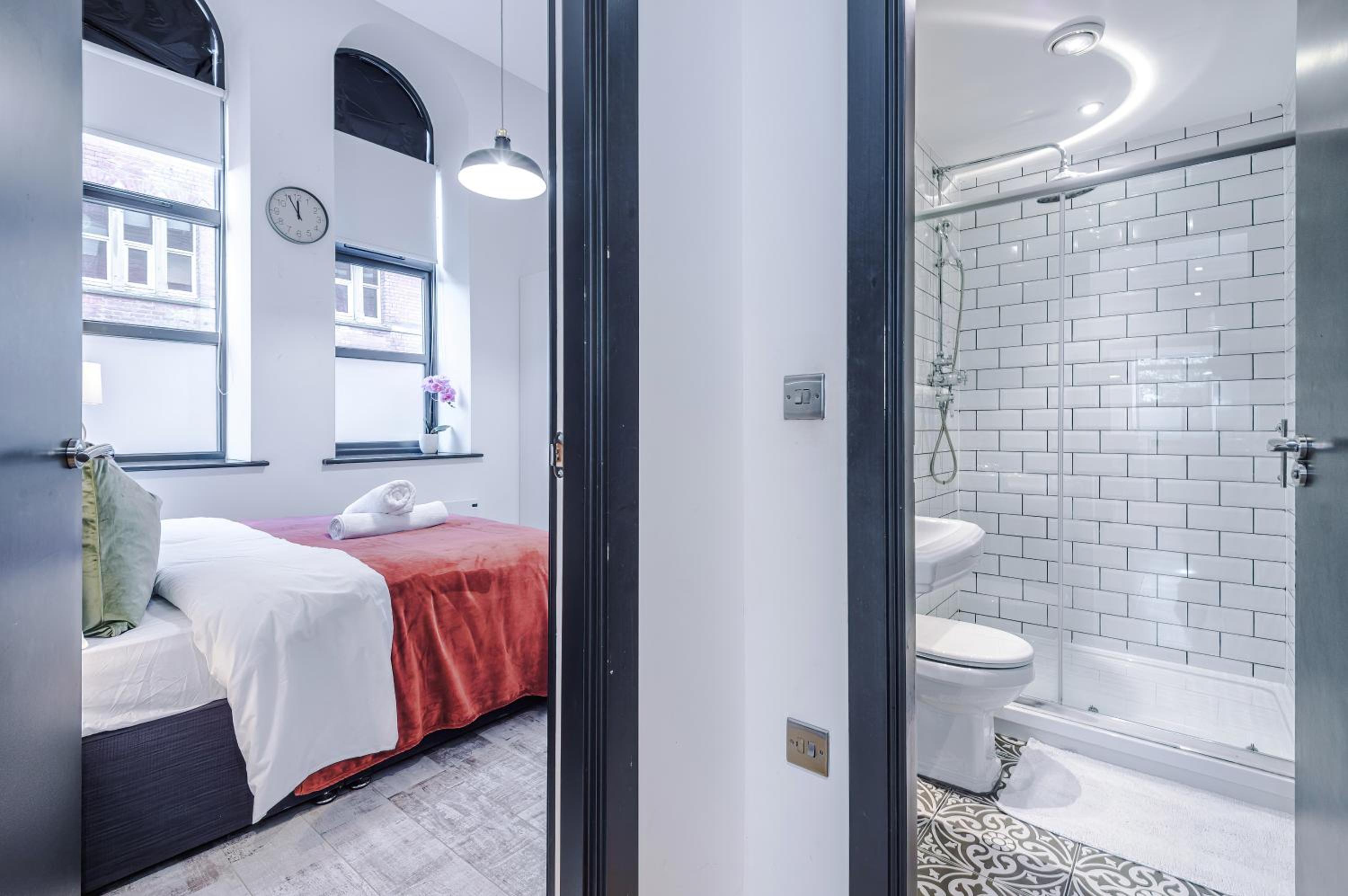 2025 Traveler Award Winner - Gorgeous Central Flat in Leeds Ideal for Long Stay