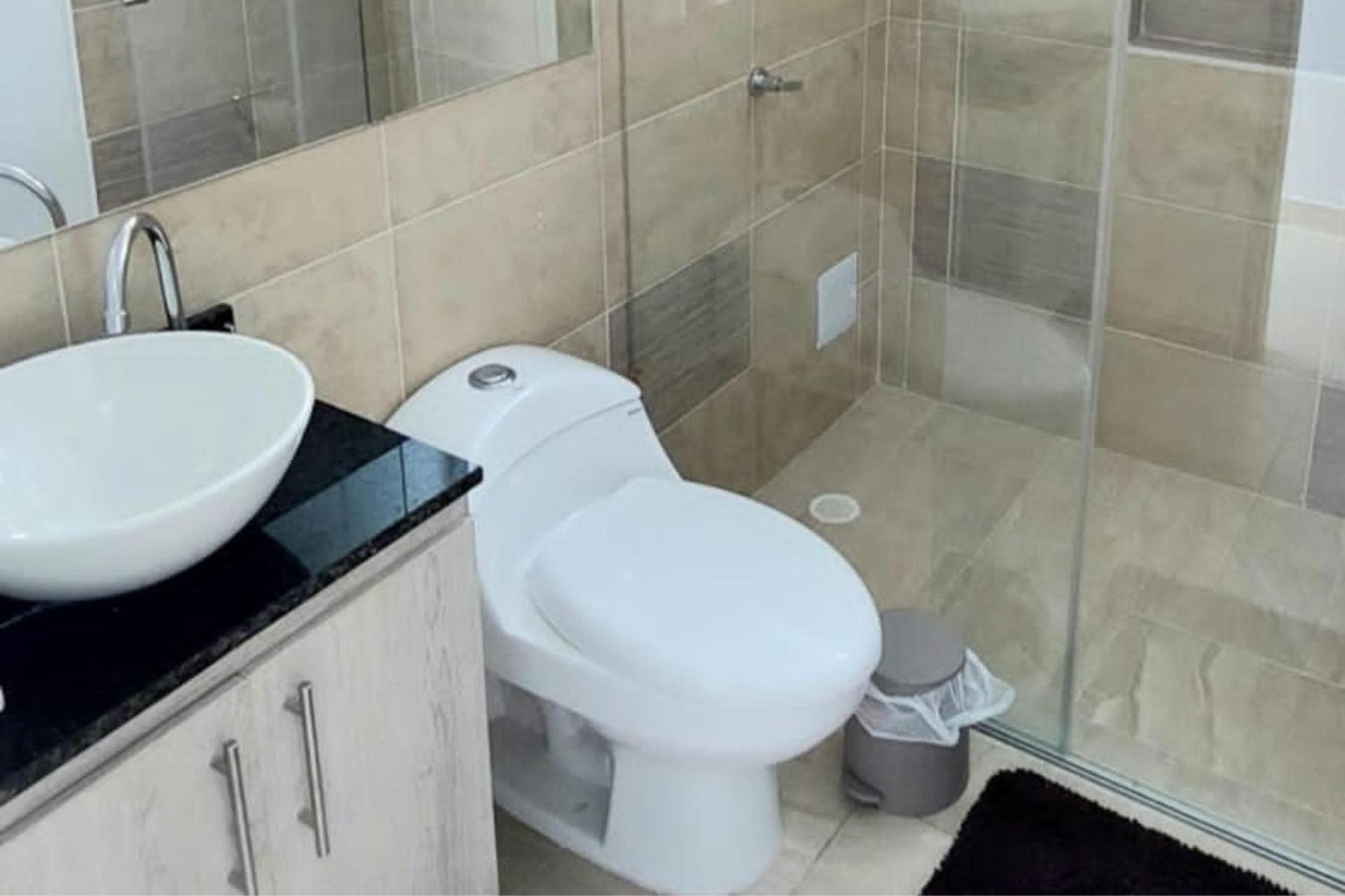 Casa Quinta Moderna Piscina Privada En via Girardot
